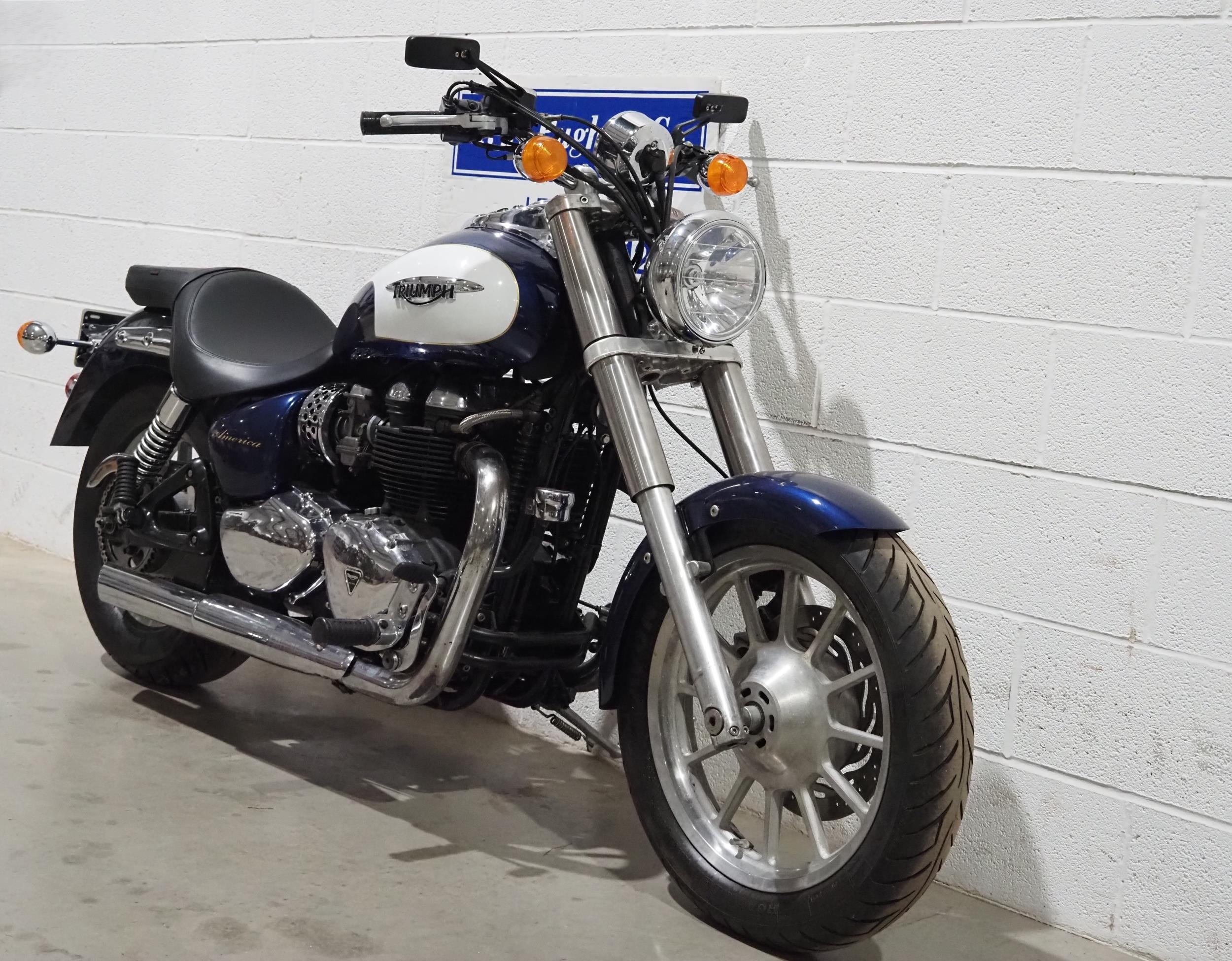 Triumph Bonneville America 865 motorcycle. 2009. 865cc. Runs and rides. MOT until 23.04.25. Has - Image 3 of 7