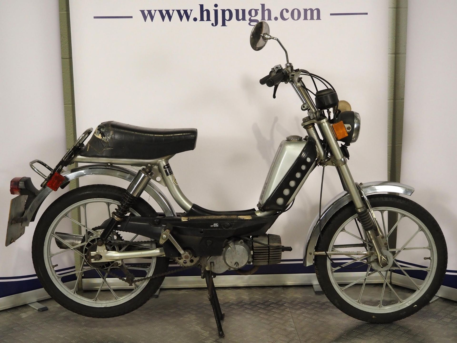 Puch Free Spirit moped. 1981. 49cc. Frame No. 3523729 Runs but will need recommissioning. Reg. PNR - Bild 2 aus 7