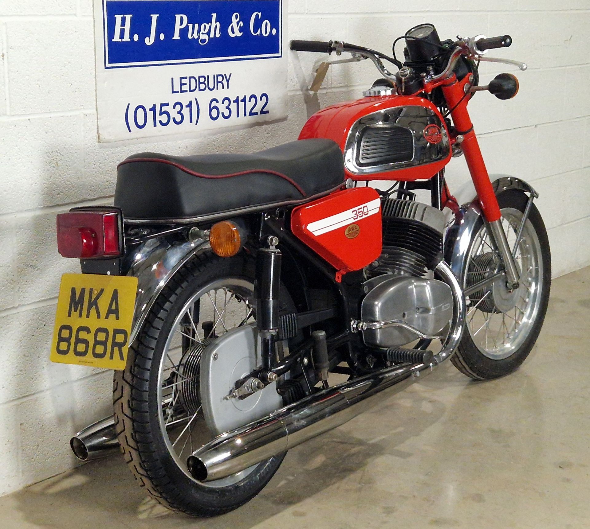 Jawa 350 motorcycle. 1977. 350cc Frame No. 144399 Engine No. 001559 Runs and rides. Reg. MKA 868R. - Image 3 of 6