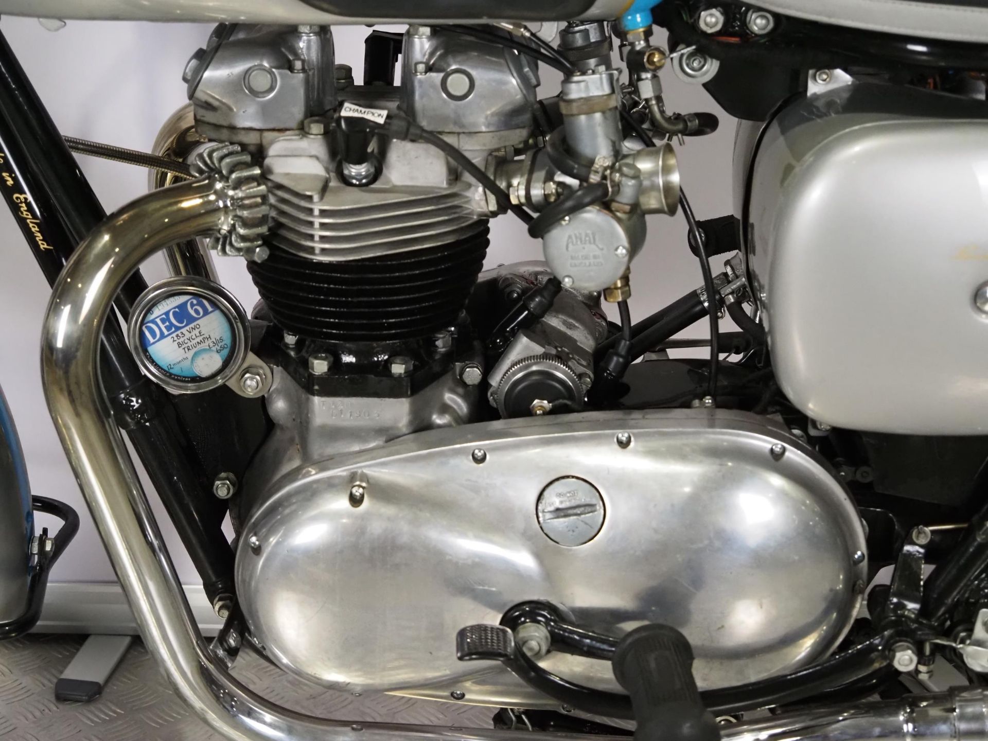 Triumph Bonneville T120 motorcycle. 1961. 650cc Frame No. D11903 Engine No. D11903 Runs and rides - Image 9 of 10