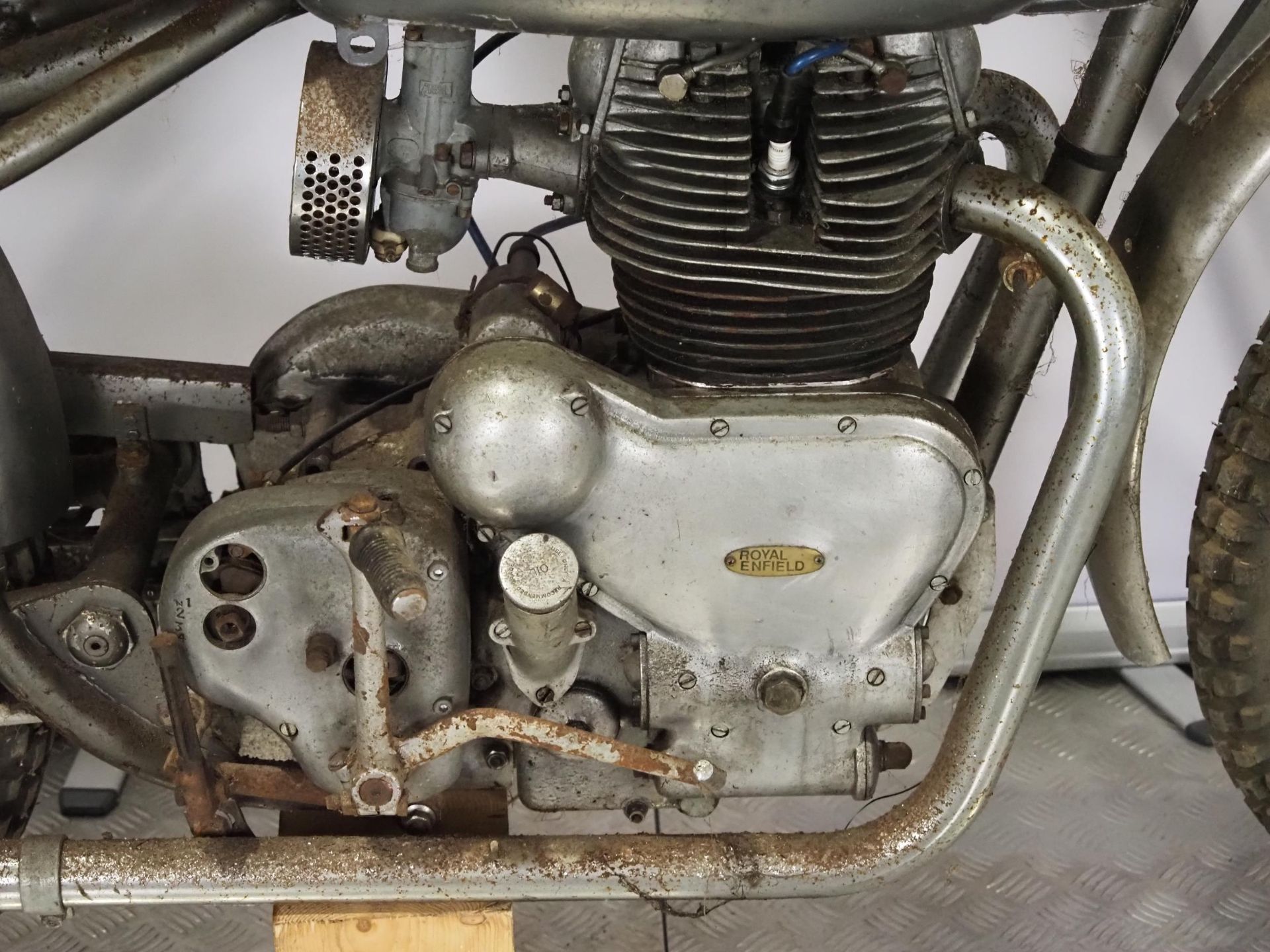 Royal Enfield Twin pre unit trials project Frame No. 44829 Engine turns over. Has been barn stored - Image 4 of 6