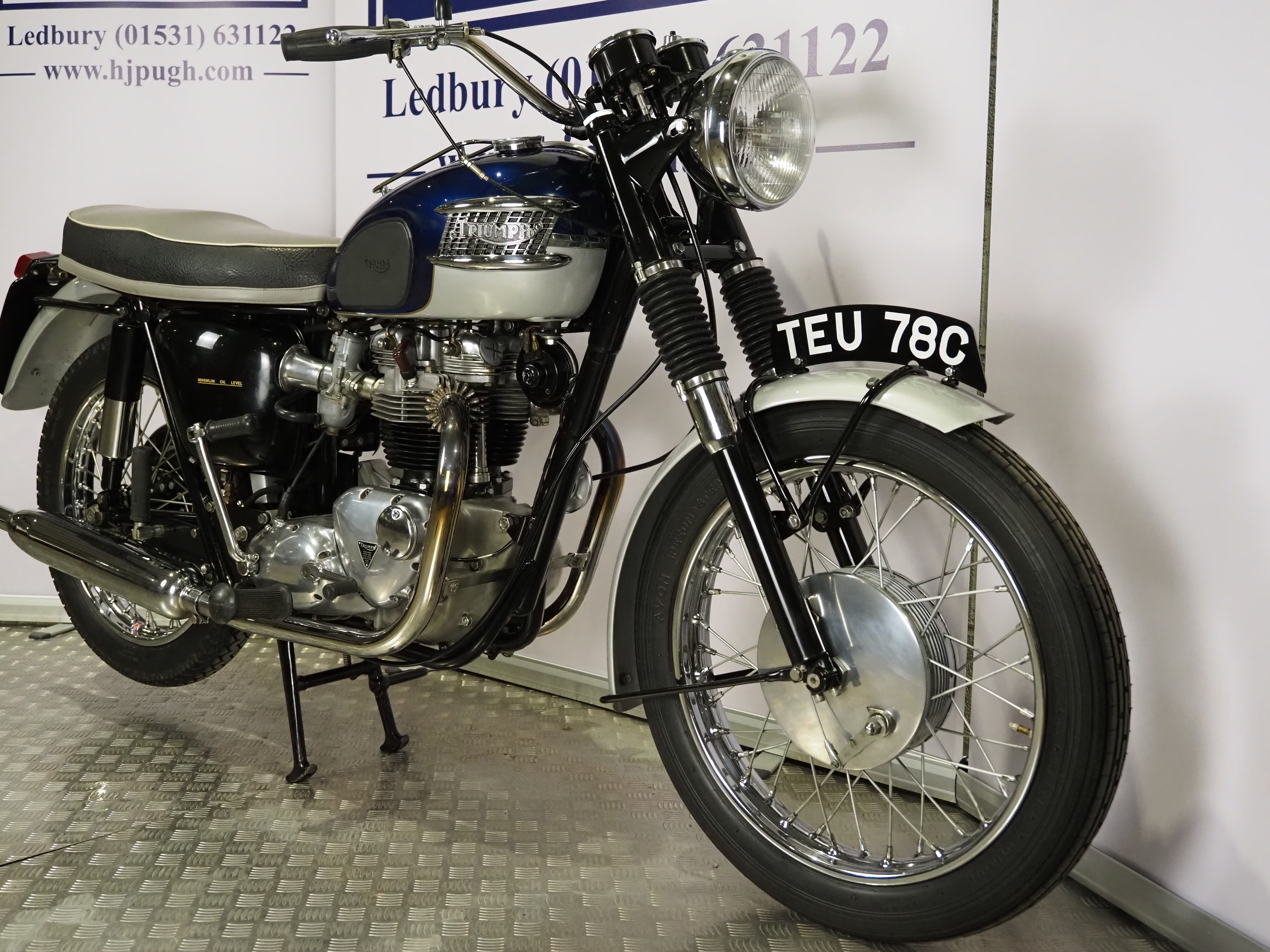 Triumph T120 Bonneville motorcycle. 1965. 650ccFrame No. T120-DU19874Engine No. T120-DU19874Runs and - Image 2 of 9