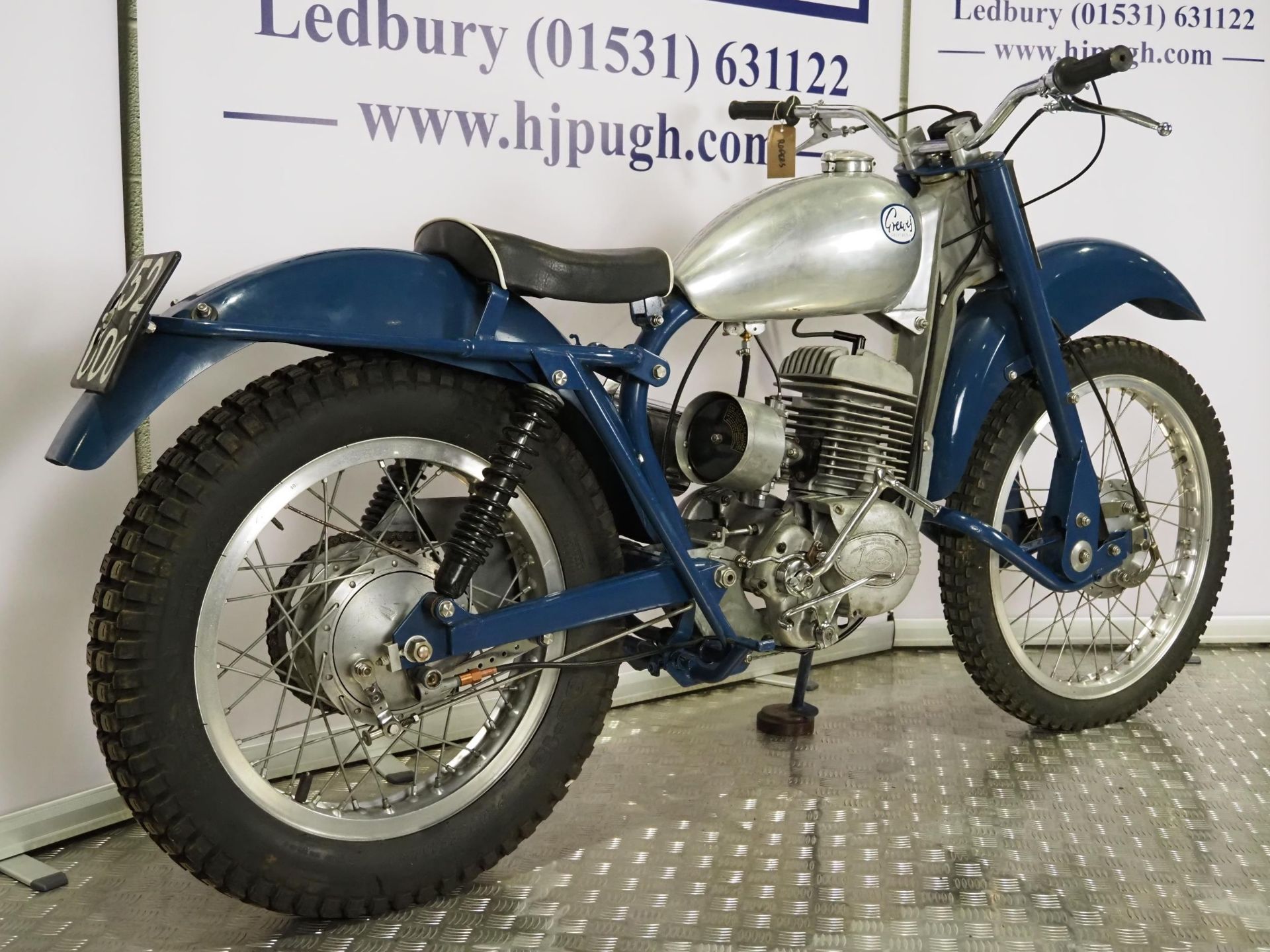 Greeves TES24 trials motorcycle. 1963. 250cc. Frame No. 24DSS/1 Engine No. P11235445 Runs and rides. - Image 3 of 6