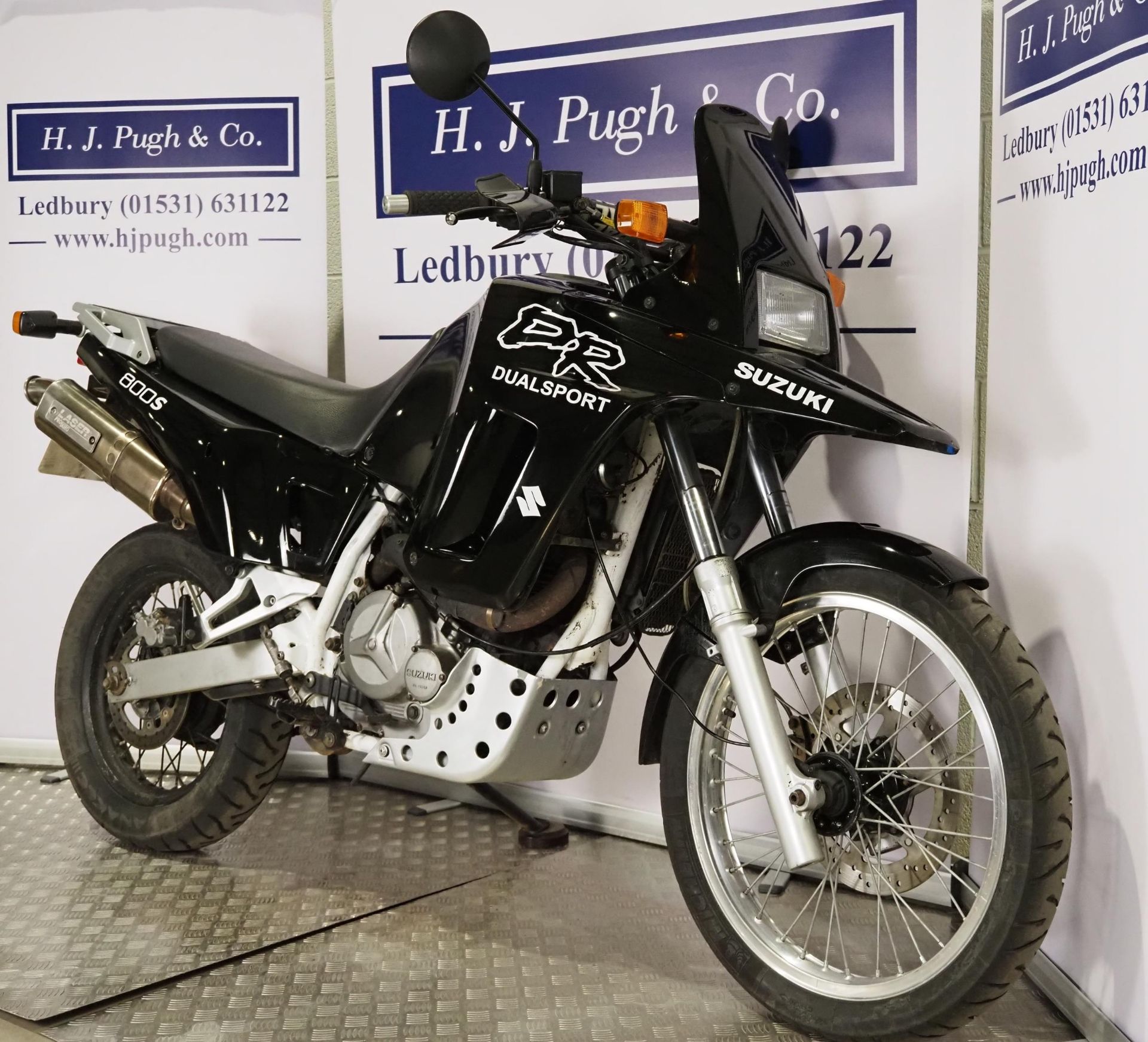Suzuki DR800 Big motorcycle. 1992. 779cc Runs and rides. Ridden to saleroom. MOT until 10.11.24. New - Image 2 of 6