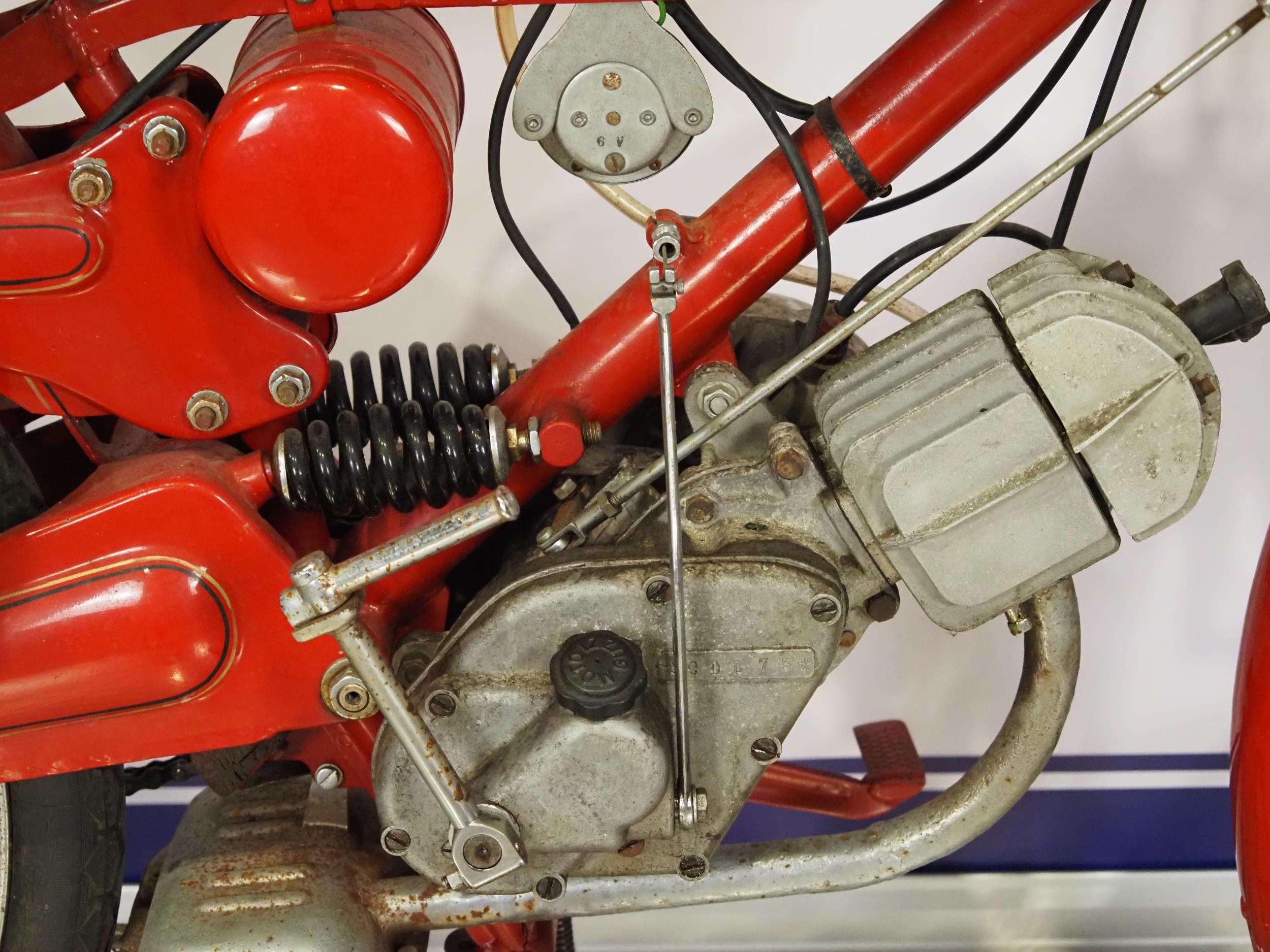 Moto Guzzi Cardellino motorcycle. 1955. 65cc Engine No. CDL73 Good compression. Comes with dating - Image 5 of 6