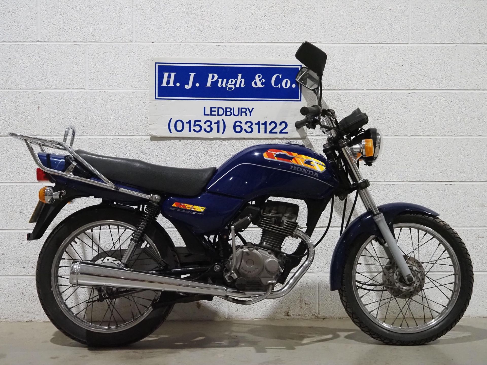 Honda CG125 motorcycle. 1996. 124cc. Frame No. 9C2JC1821SR011109 Engine No. JC18E5007270 Runs and