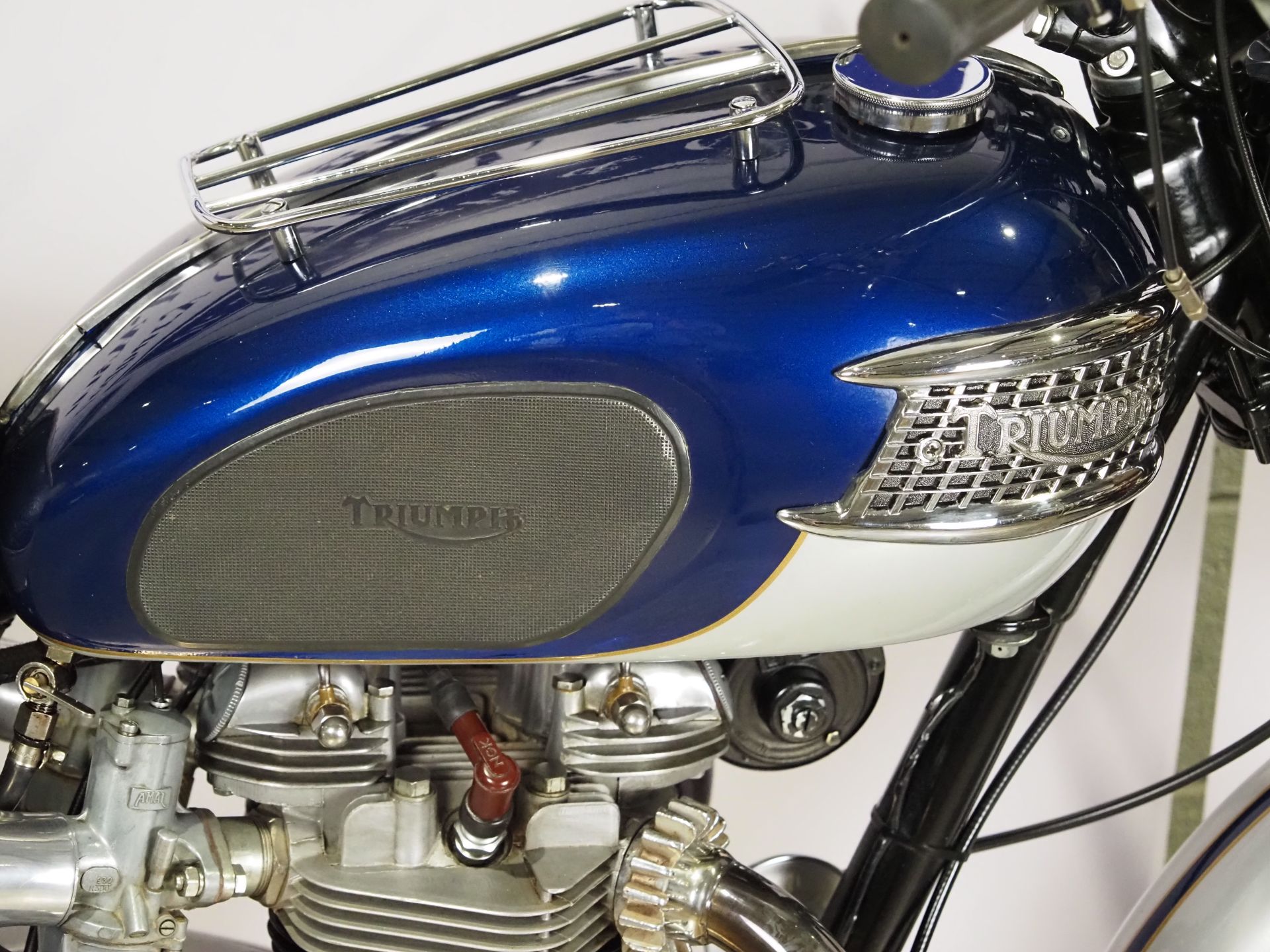Triumph T120 Bonneville motorcycle. 1965. 650ccFrame No. T120-DU19874Engine No. T120-DU19874Runs and - Image 5 of 9