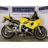 Yamaha YZF R6 motorcycle. 1999. 599cc Runs and rides but has big engine noise, possibly big end. .