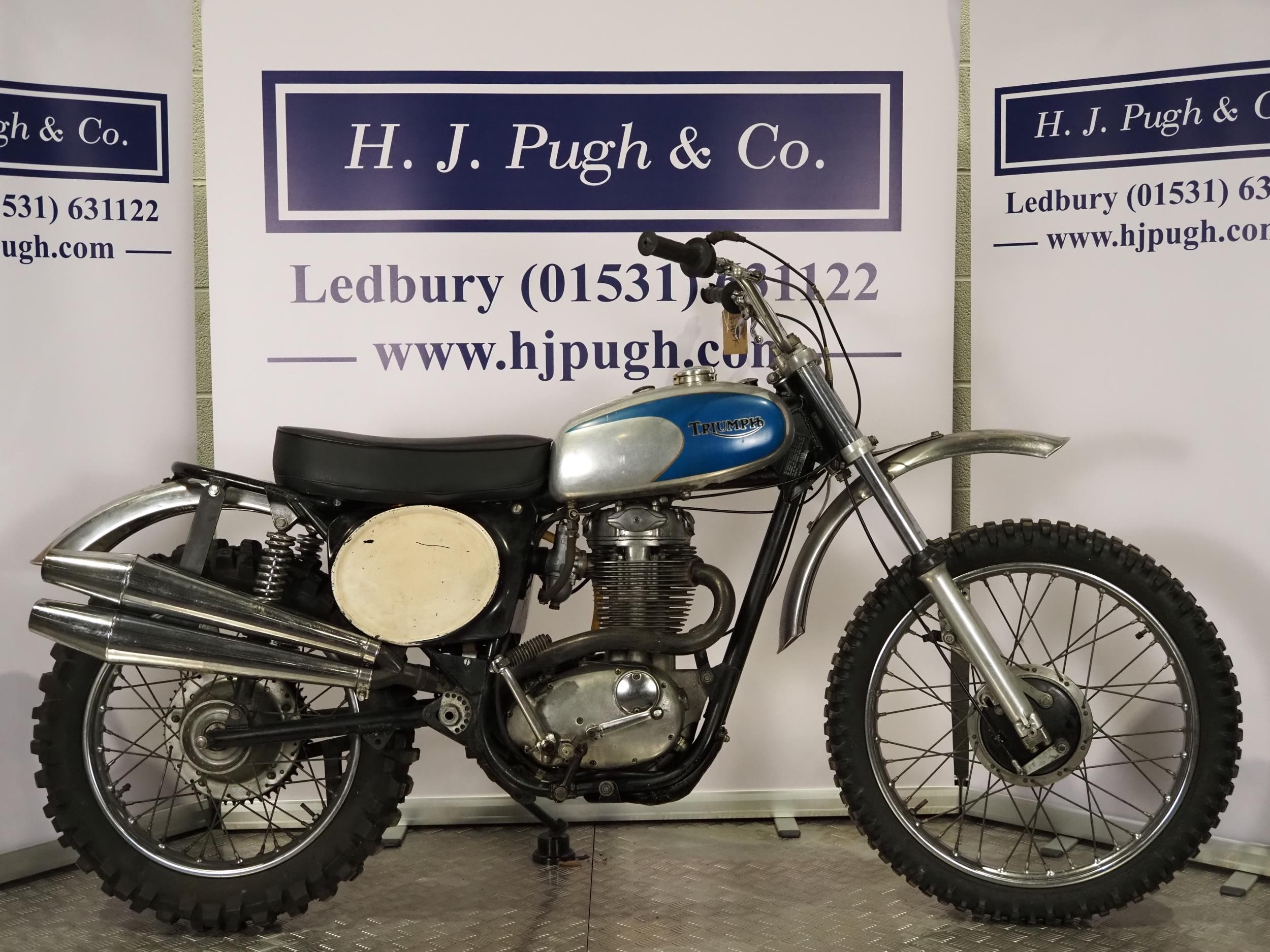 Triumph TR5MX motorcycle. 1973. 499cc. Frame No. 75563 Engine No. TR5MXHH75563 Running when dry