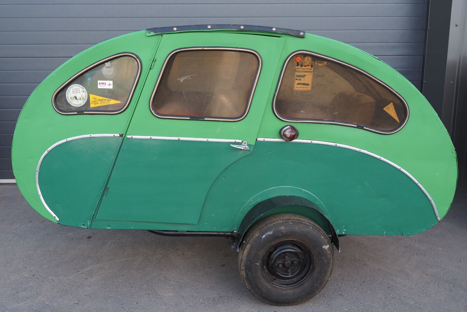 BSA Gold Flash sidecar outfit. 1955. 650ccRuns but has been dry stored for some time and will need - Image 7 of 9