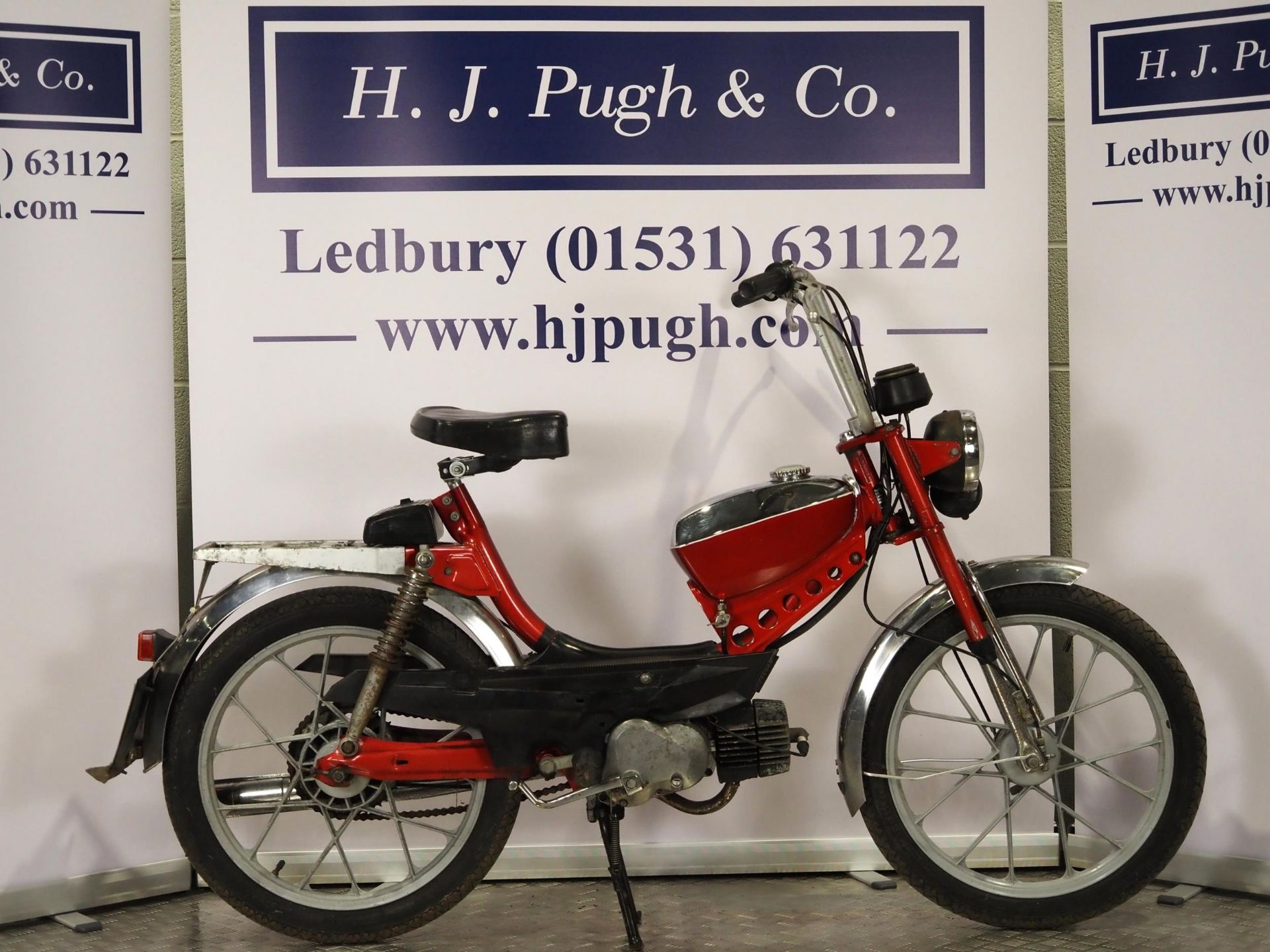 Puch Maxi 50 moped. 1979. 49cc. Frame No. 3020948 Engine No. 3020948 Runs and rides. Comes with