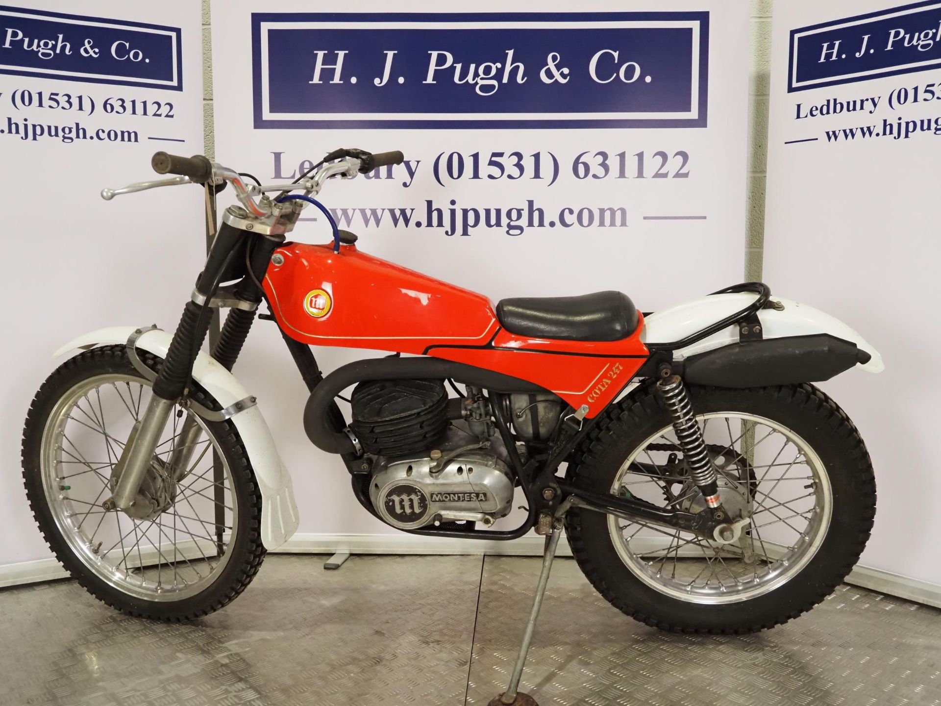 Montesa Cota 247 trials motorcycle. 1971. 247cc Engine No. 21M25917 Engine turns over. Has been - Image 6 of 6