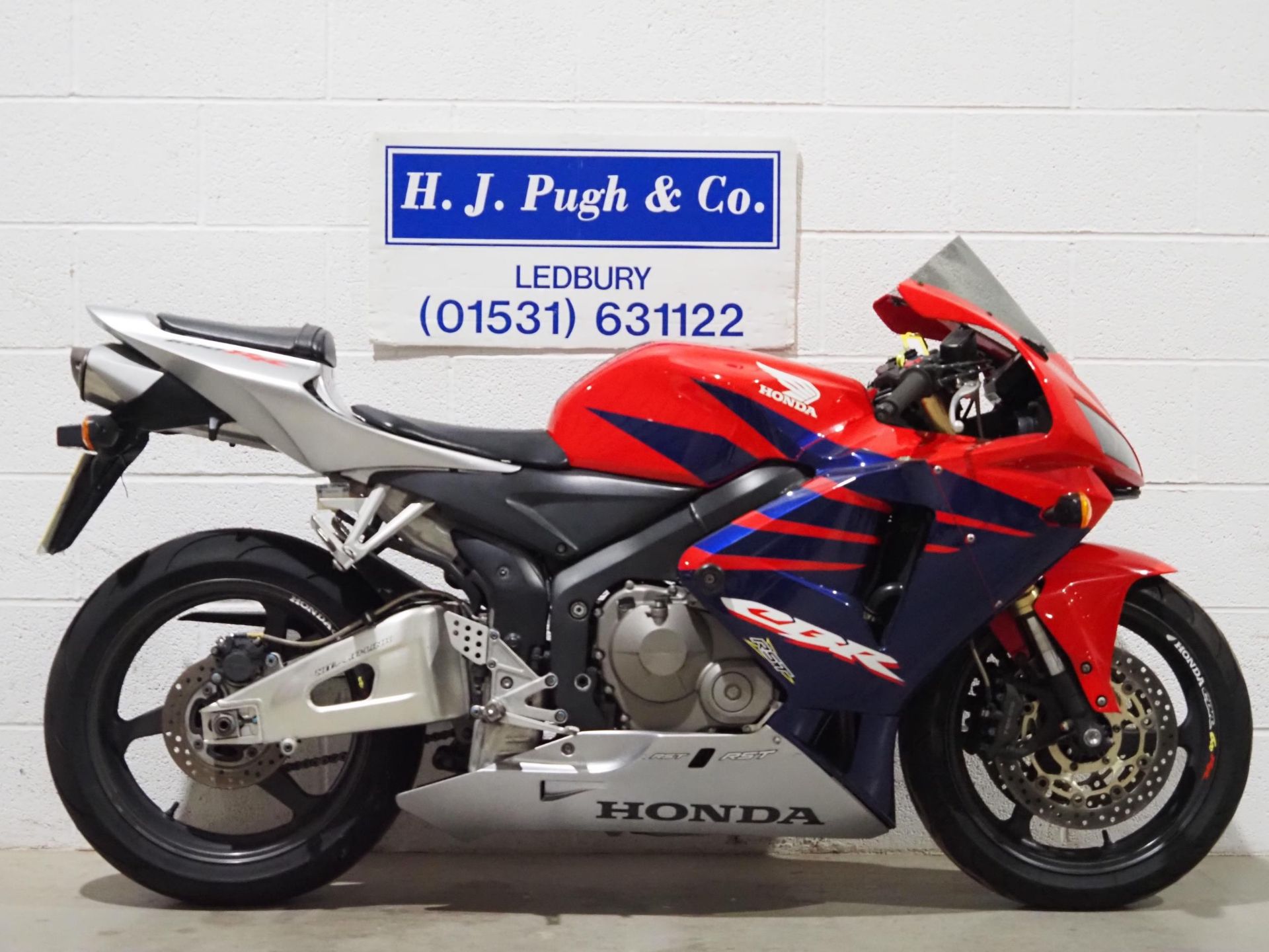 Honda CBR600 RR motorcycle. 2006. 599cc. Frame No. JH2PC37A45M209433 Engine No. PC37E2328092 Runs