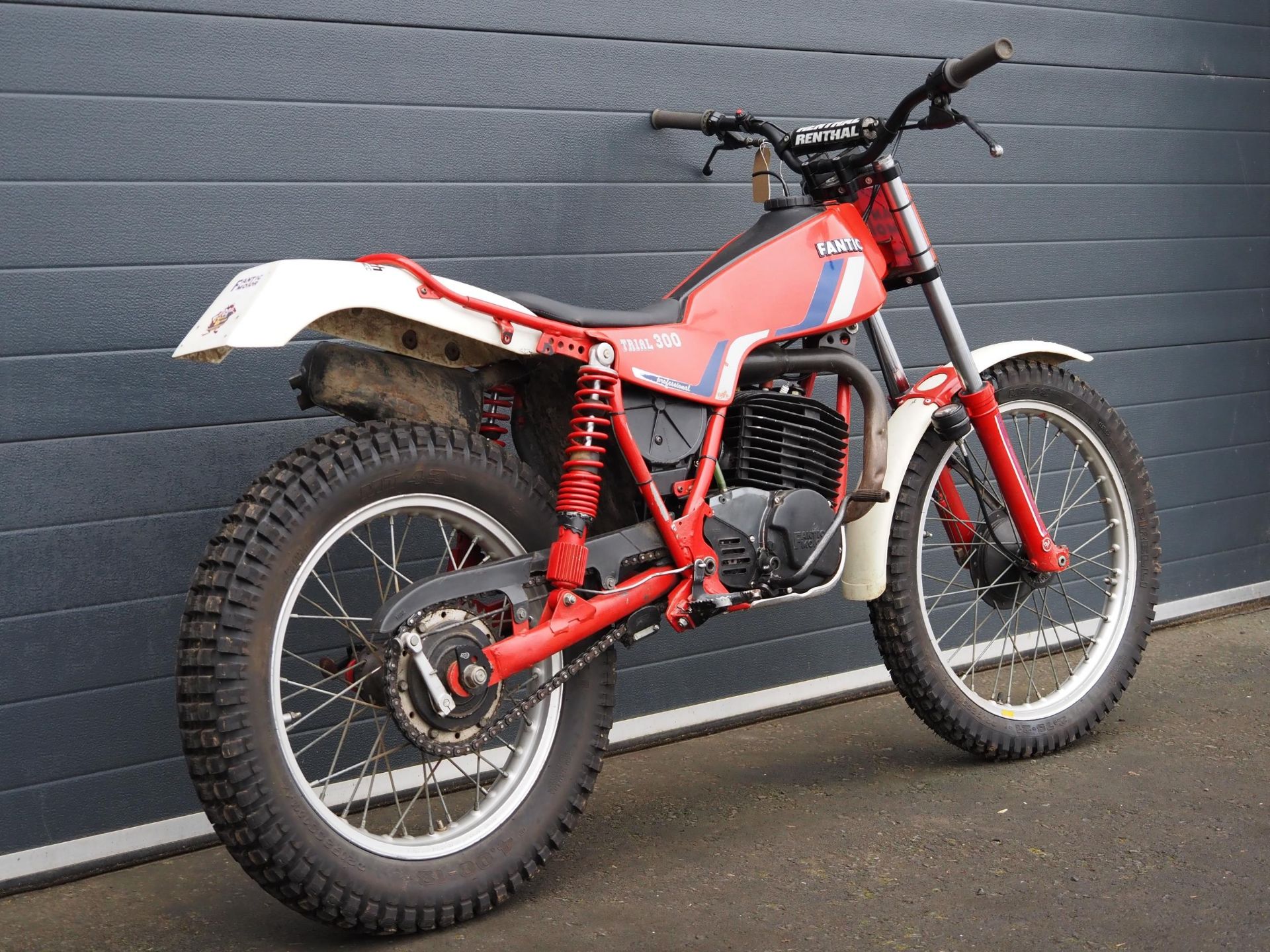 Fantic Trials 300 professional bike. 249 cc Frame No. 34001839 Engine No. 001842 Fitted with - Image 3 of 5