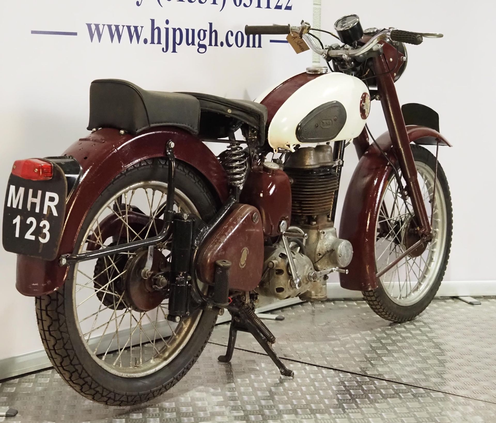 BSA C11G motorcycle project. 1955. 250cc. Frame No. BC11S 56721 Engine No. BC11G 23059. Does not - Image 3 of 6