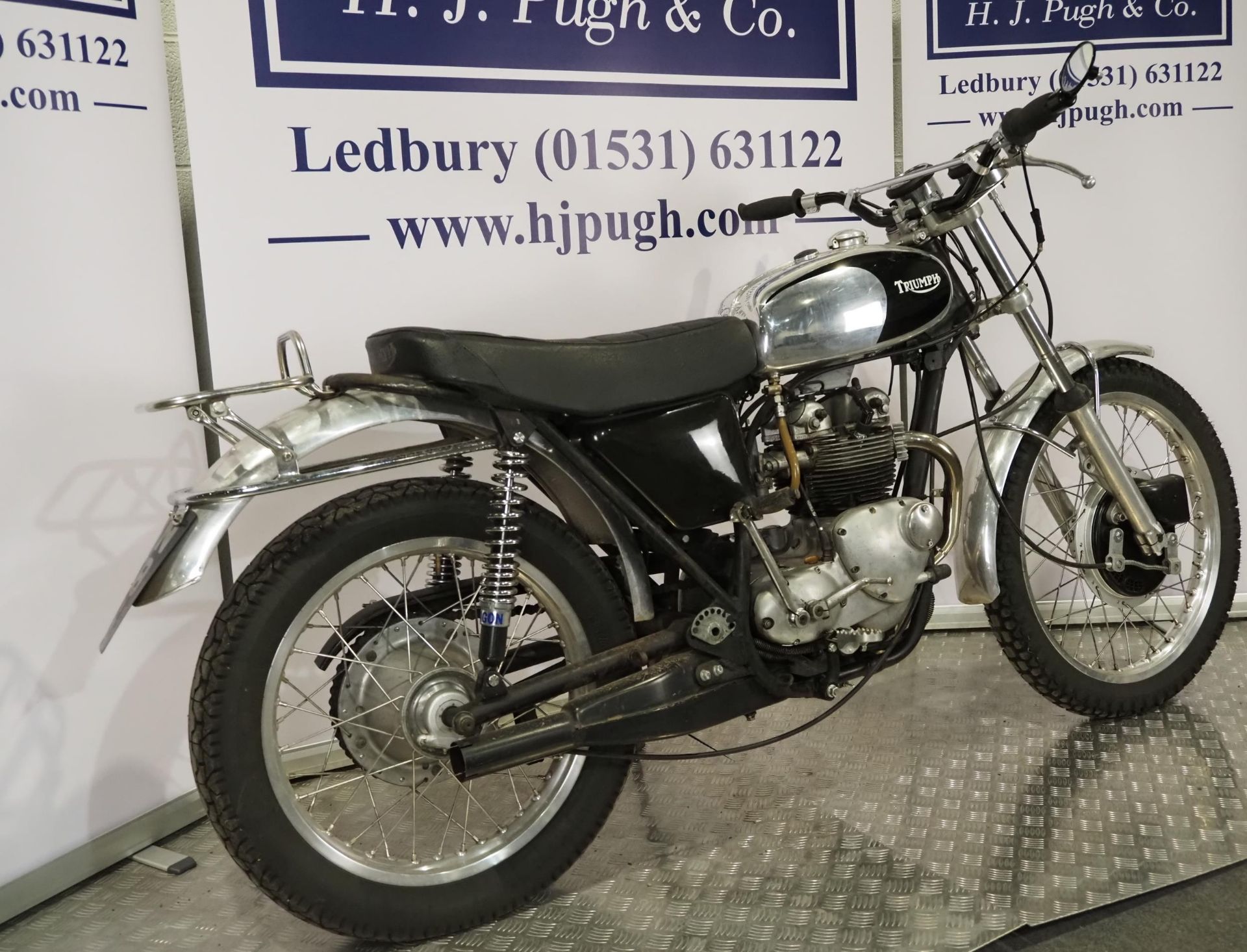 Triumph TR5T Trophy Trail motorcycle. 1972. 500cc Frame No. TR5T PH20013 Engine No. TR5T PH20013 - Image 3 of 6