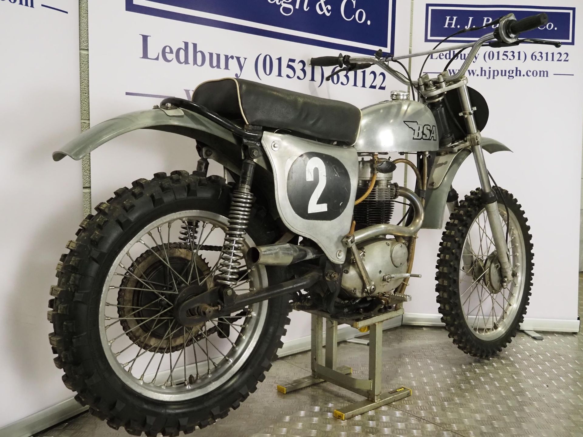 BSA Walker Victor trials motorcycle. 441cc Engine turns over. Has been dry stored for many years. - Image 3 of 7
