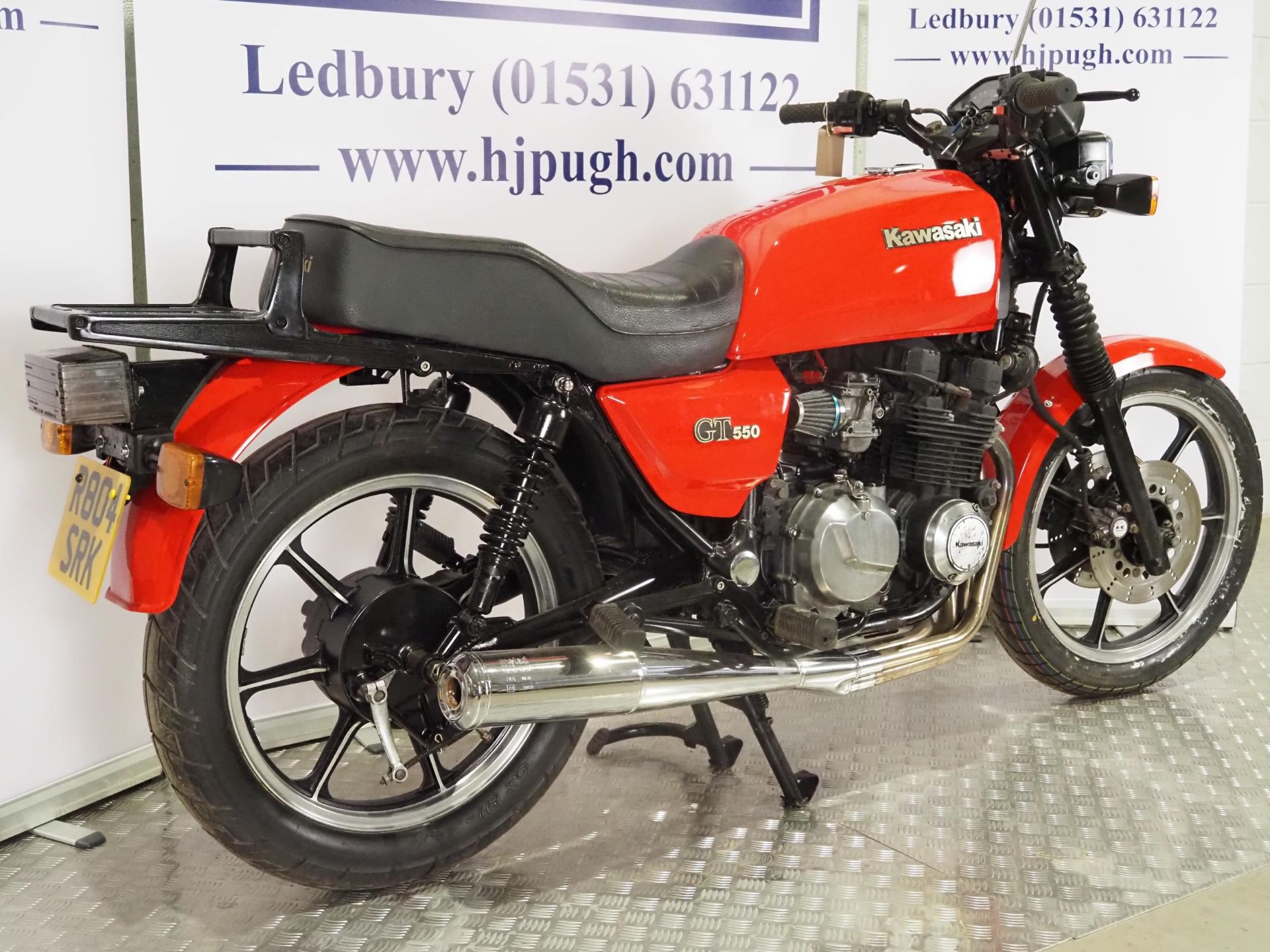 Kawasaki GT550m motorcycle. 1997. 553cc Runs but carburettors require attention. New battery, - Image 3 of 7