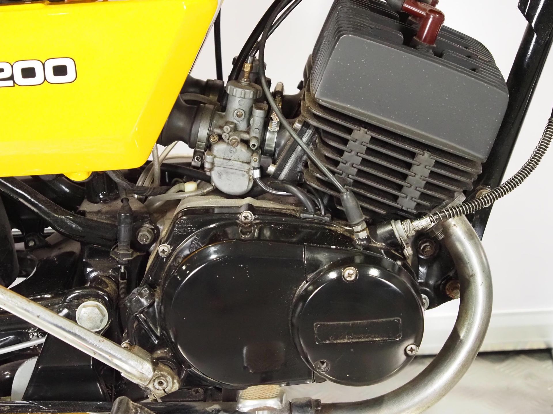 Yamaha RD200. 1980. 124cc. Frame No. 1E80400707 Engine No. 1E8400707 Engine turns over but will - Image 4 of 6