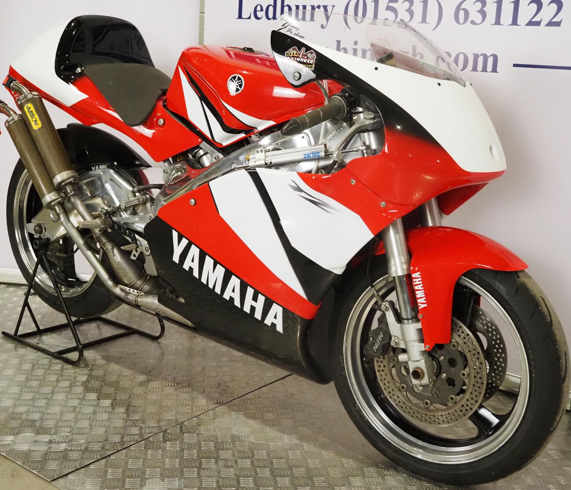 Yamaha TZ250 4DP race motorcycle. 1994. 250cc Last ridden in 2018. Has been a display bike for - Bild 3 aus 11