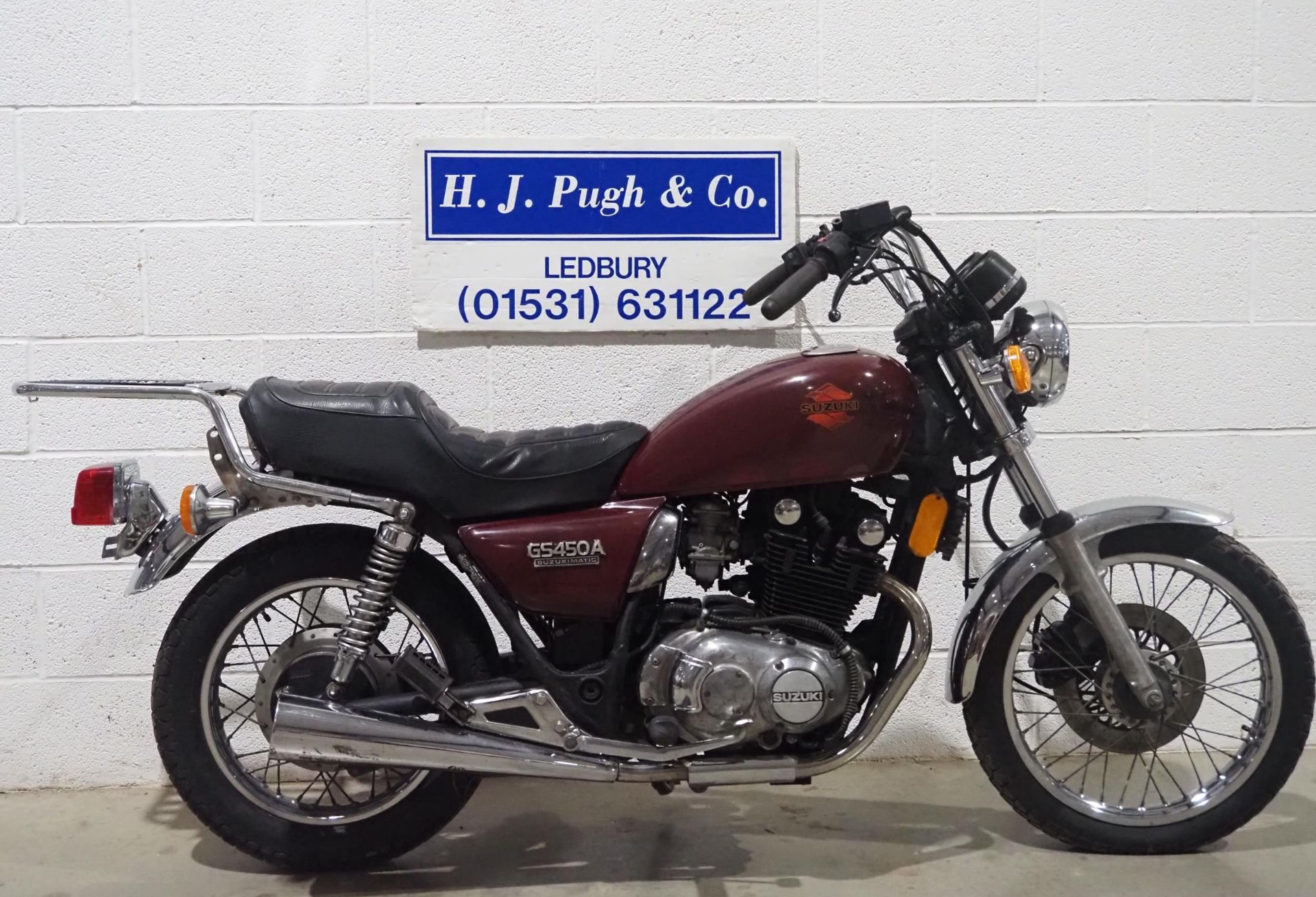 Suzuki GS450 motorcycle. Runs but will require recommissioning. Import. Come with Nova document.