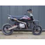 Stomp pit bike. 140cc. Engine turns over. No docs