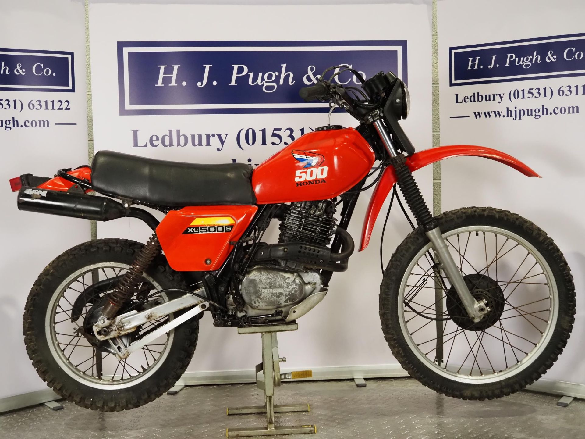 Honda XLS500R motocross bike. 1980. 499cc. Runs and rides. Import. Reg. JUX 363V. V5 and key.