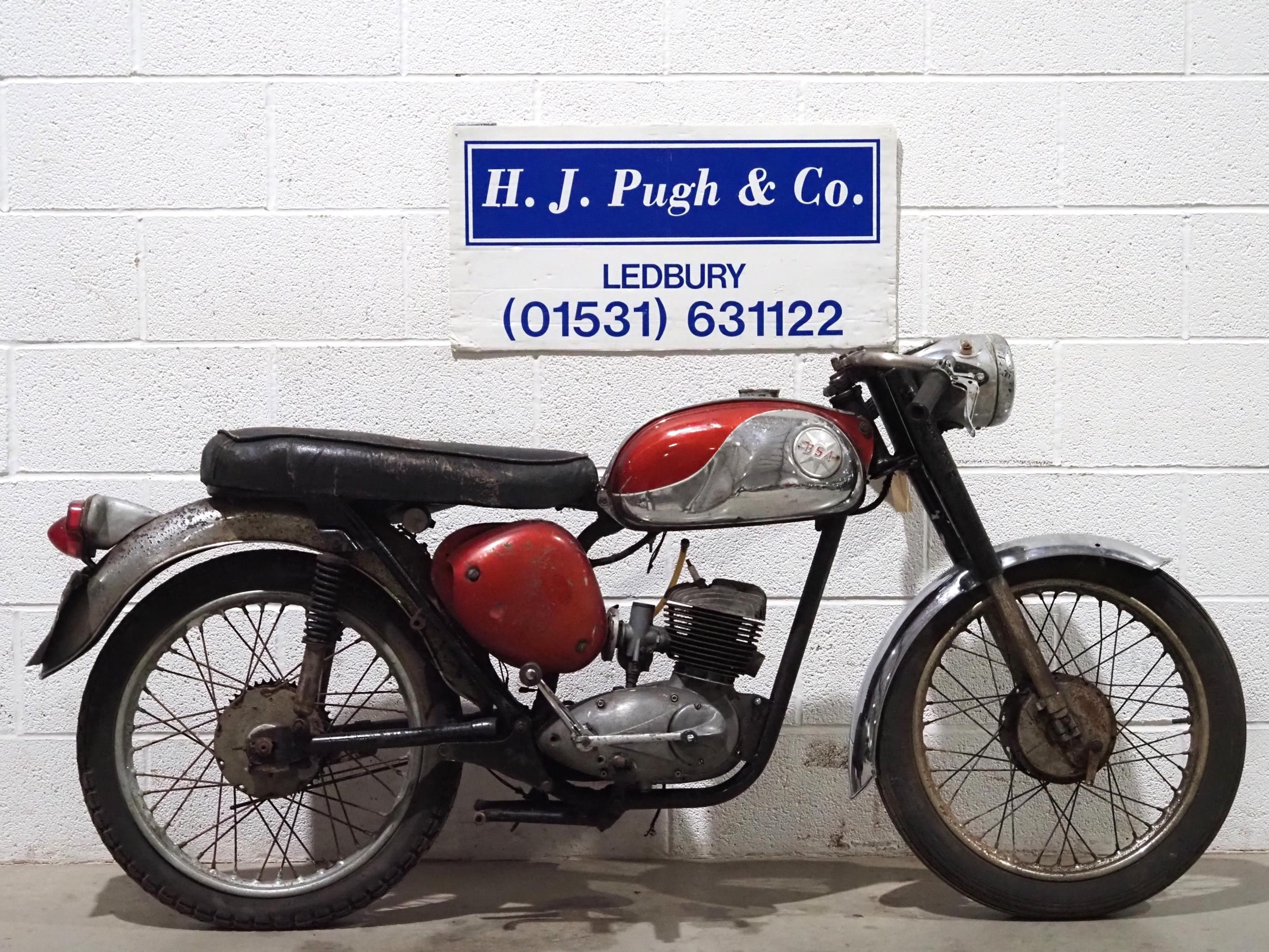 BSA Bantam D10 motorcycle project. 1967. 175cc. Engine turns over with compression. Reg. KHA 419E.