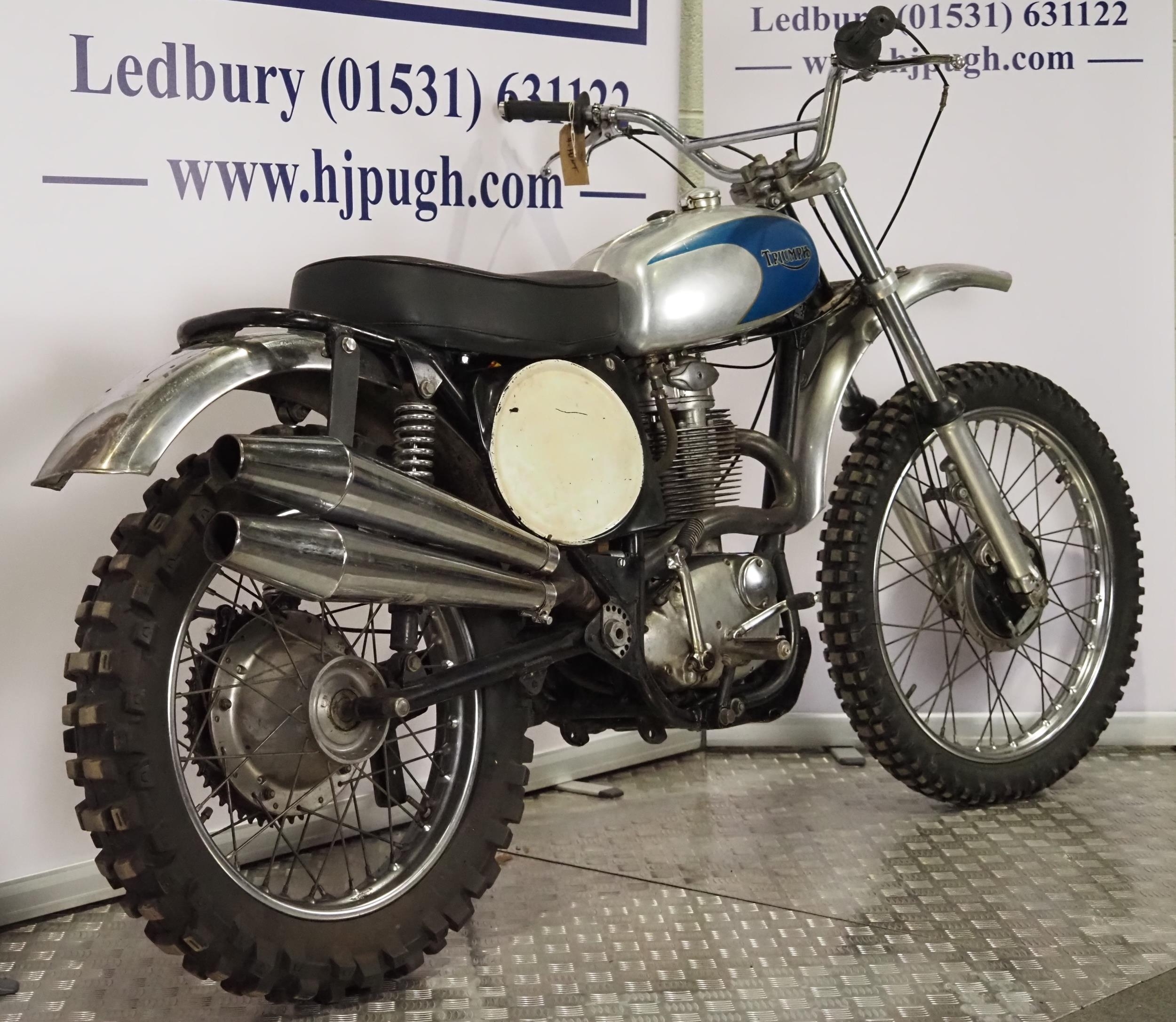 Triumph TR5MX motorcycle. 1973. 499cc. Frame No. 75563 Engine No. TR5MXHH75563 Running when dry - Image 3 of 5