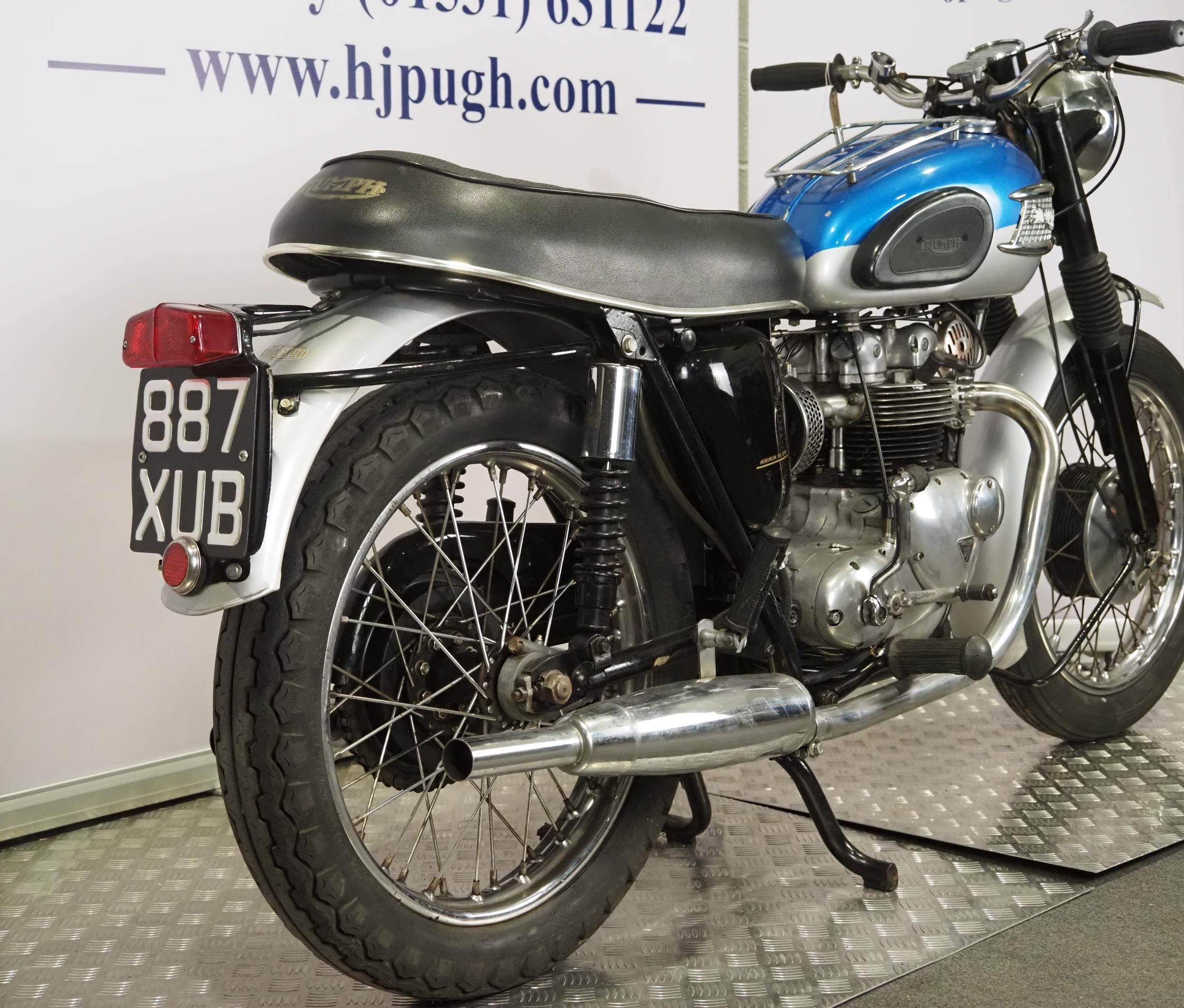 Triumph 350 motorcycle. 1958. 350cc Frame No. H4290 Engine No. T90 H29827 Runs and rides. Had been - Image 3 of 8