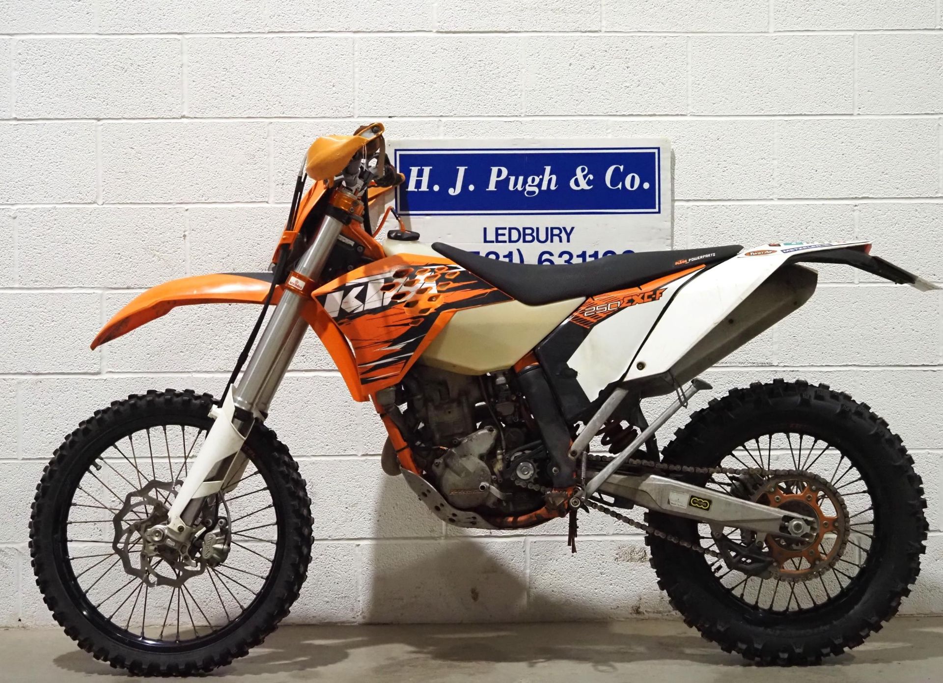 KTM EXC-F 250 enduro bike. 2011. 250cc. Frame No. VBKRFA403BM154895 Engine No. 0177048188 Runs and - Image 6 of 6