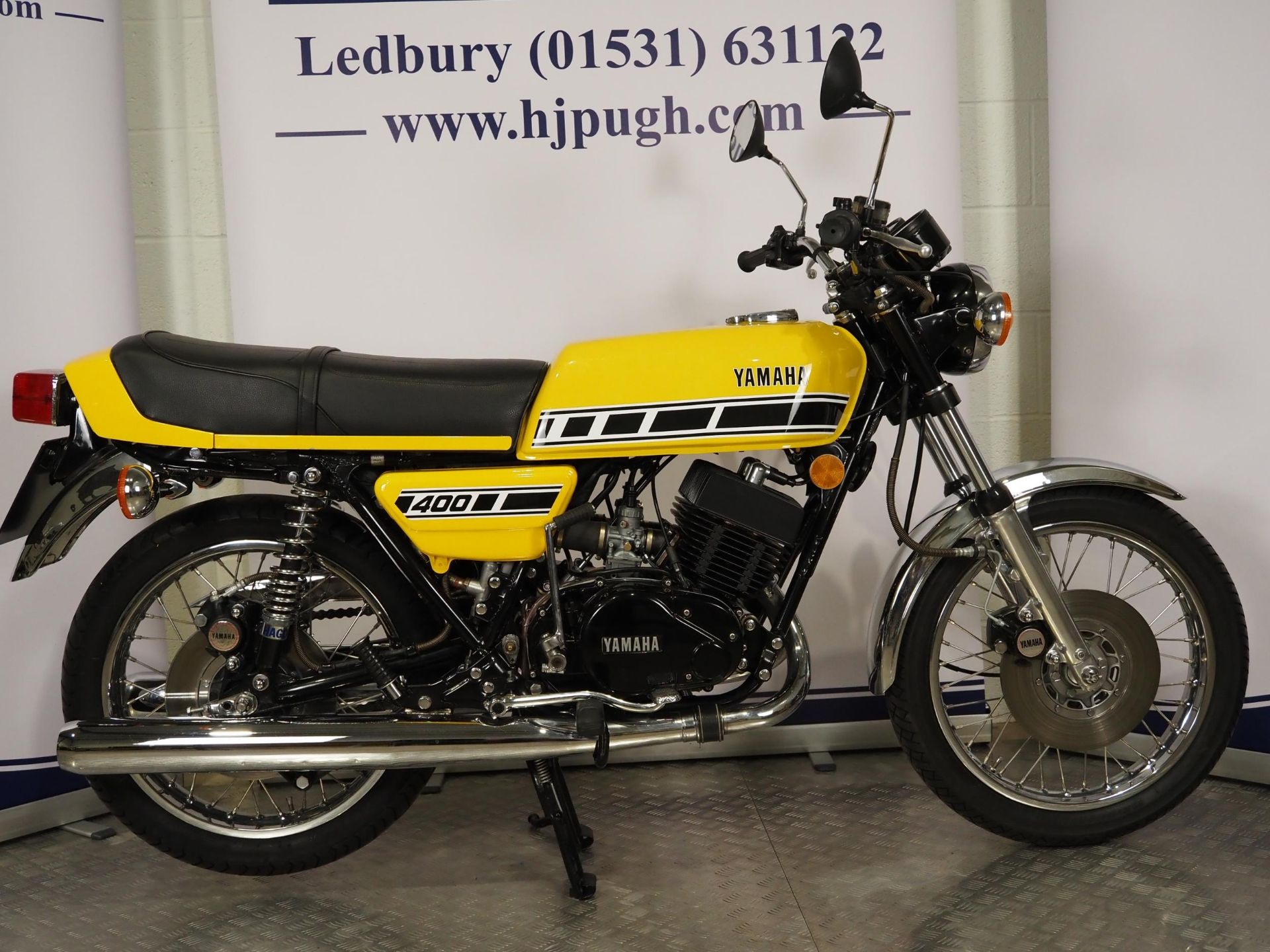 Yamaha RD 400 motorcycle. 1977. 400cc Frame No. 1A3-102493 Engine No. 1A3-102493 Runs and rides - Image 3 of 11