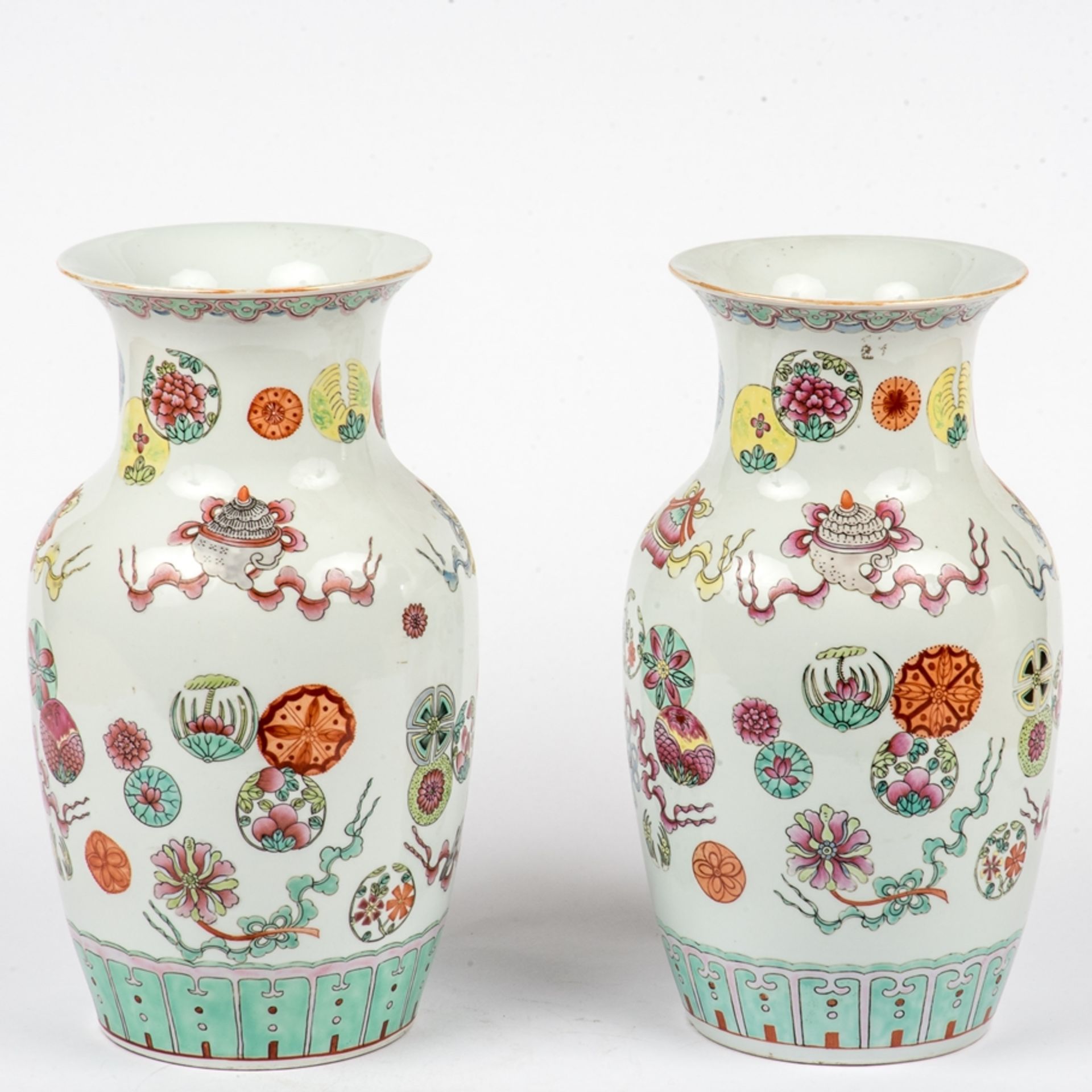 1 Paar Vasen , China 20. Jh.