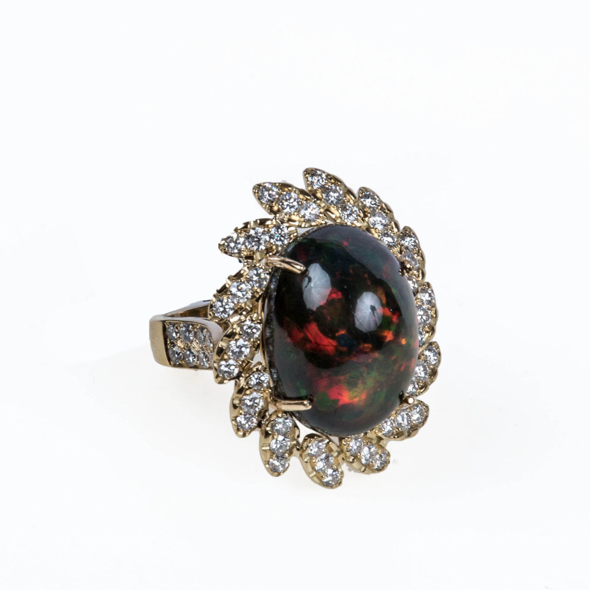 Opal-Brillant-Ring