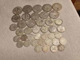 Collection of pre-1946 Silver Coins - 265g