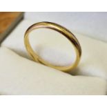 22ct Gold Wedding Band Ring, Size R & 3.55g