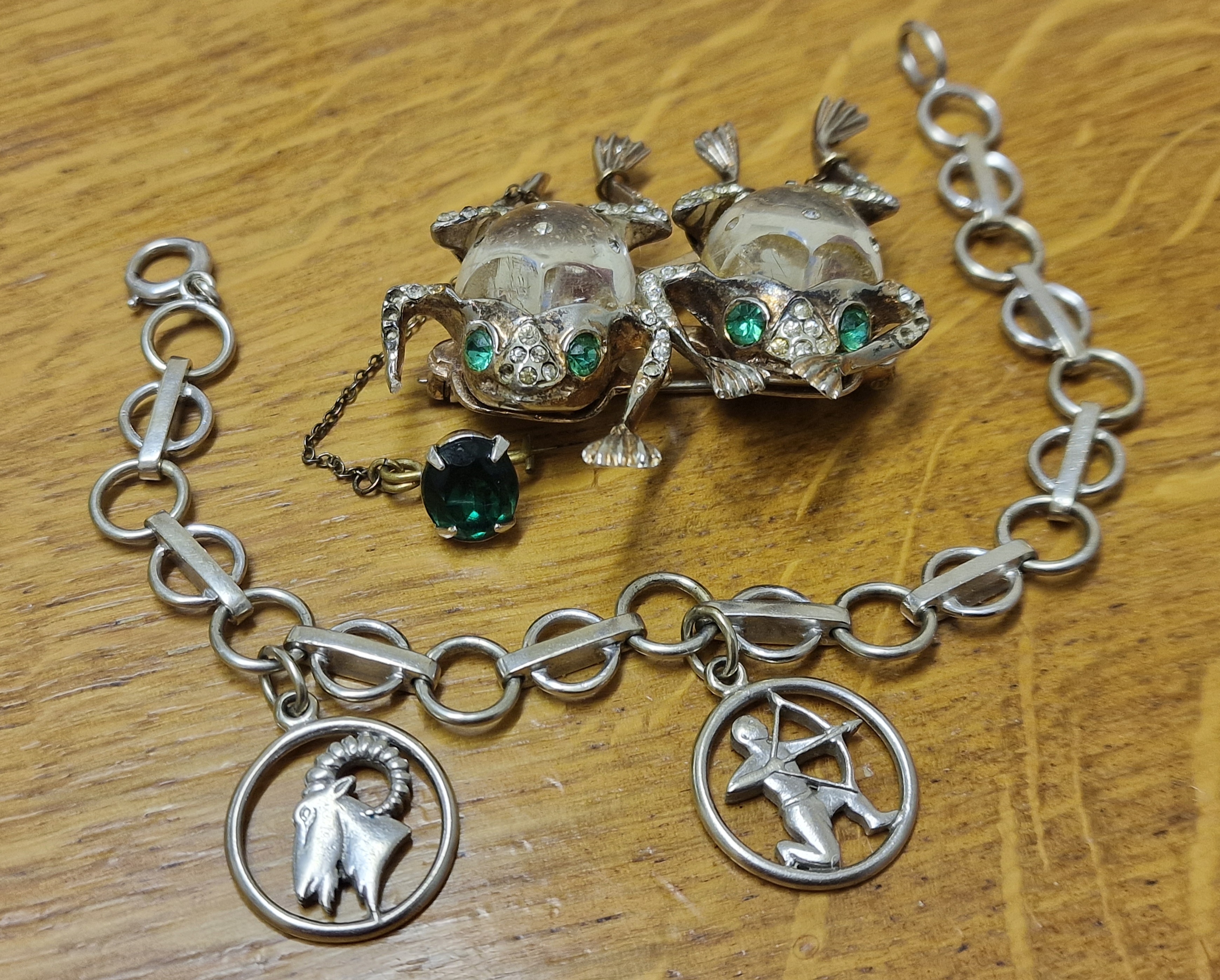 Coro Duette & Birks Pair of Canadian Designer Jewellery Pieces inc Frog & Masonic/Hunting Bracelet
