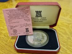 Sterling Silver Isle of Man Pobjoy Mint Queen Mother 80th Anniversary Silver Proof Coin - 33.5g inc