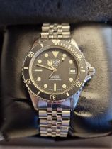 Tag Heuer (Heuer) 200m Diving Wrist Watch - Submariner Style - VGC and Cased