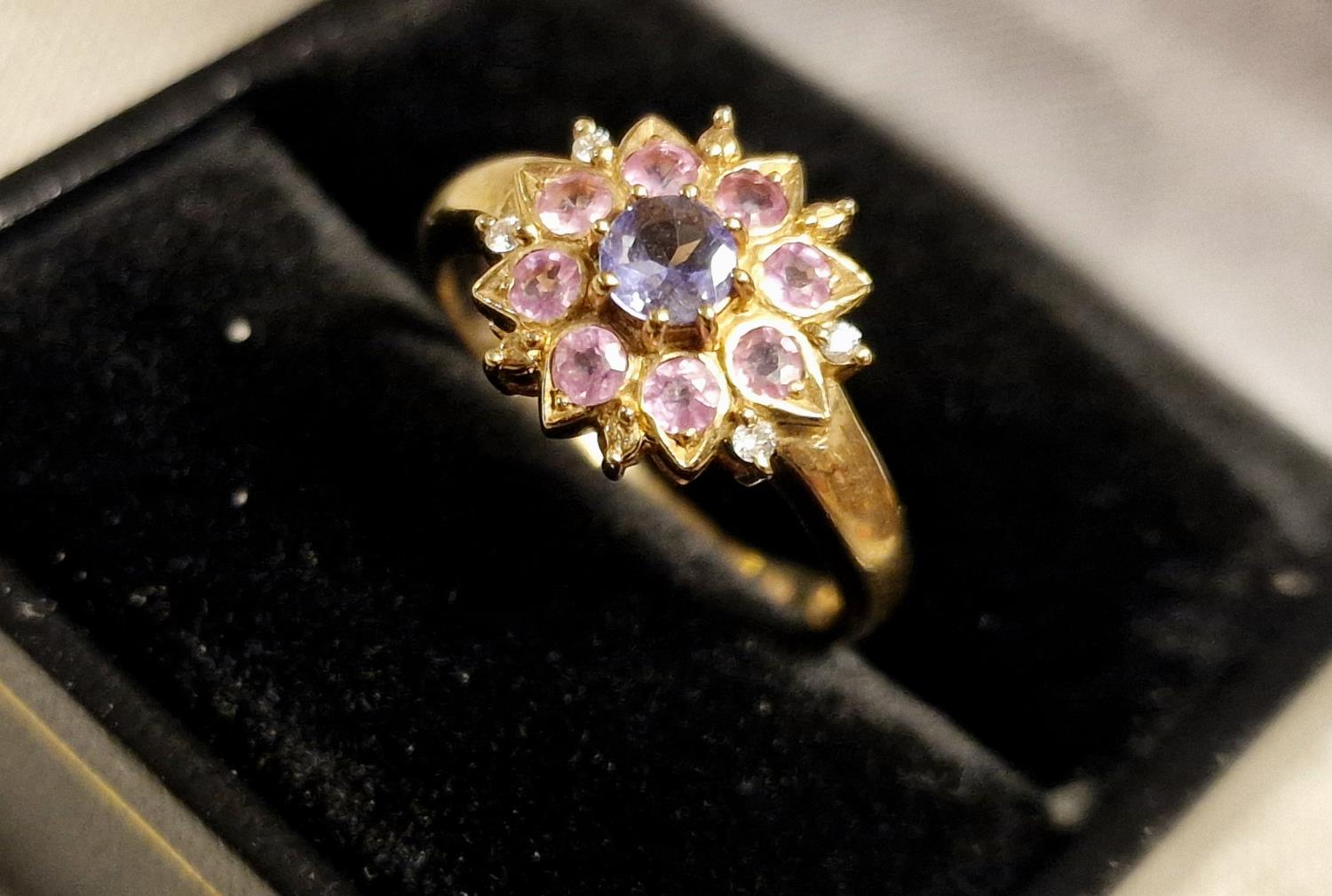 9ct Gold, Pink Topaz and Aquamarine Dress Ring, size O & 2.95g