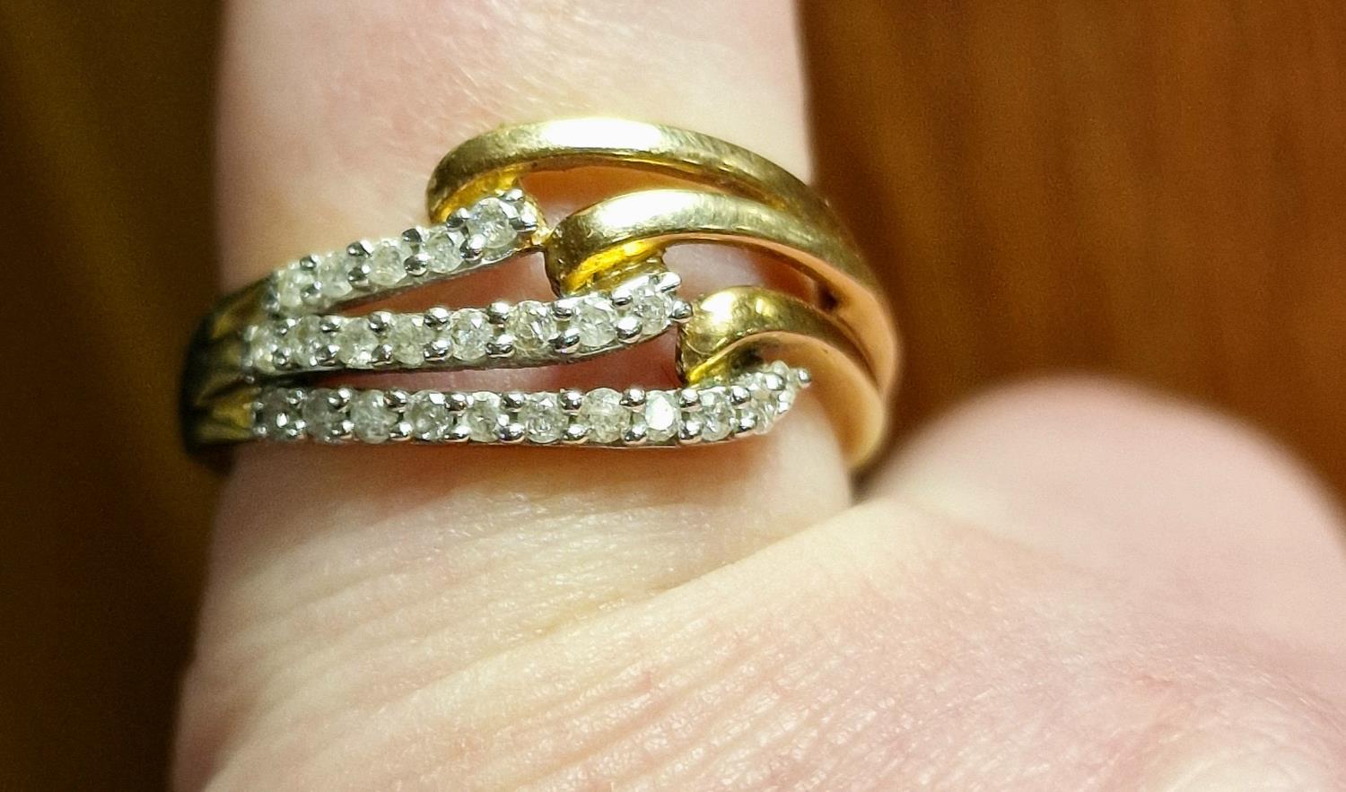 9ct Gold and Diamond Designer Dress Ring, size N+0.5 & 2.65g - Image 2 of 3
