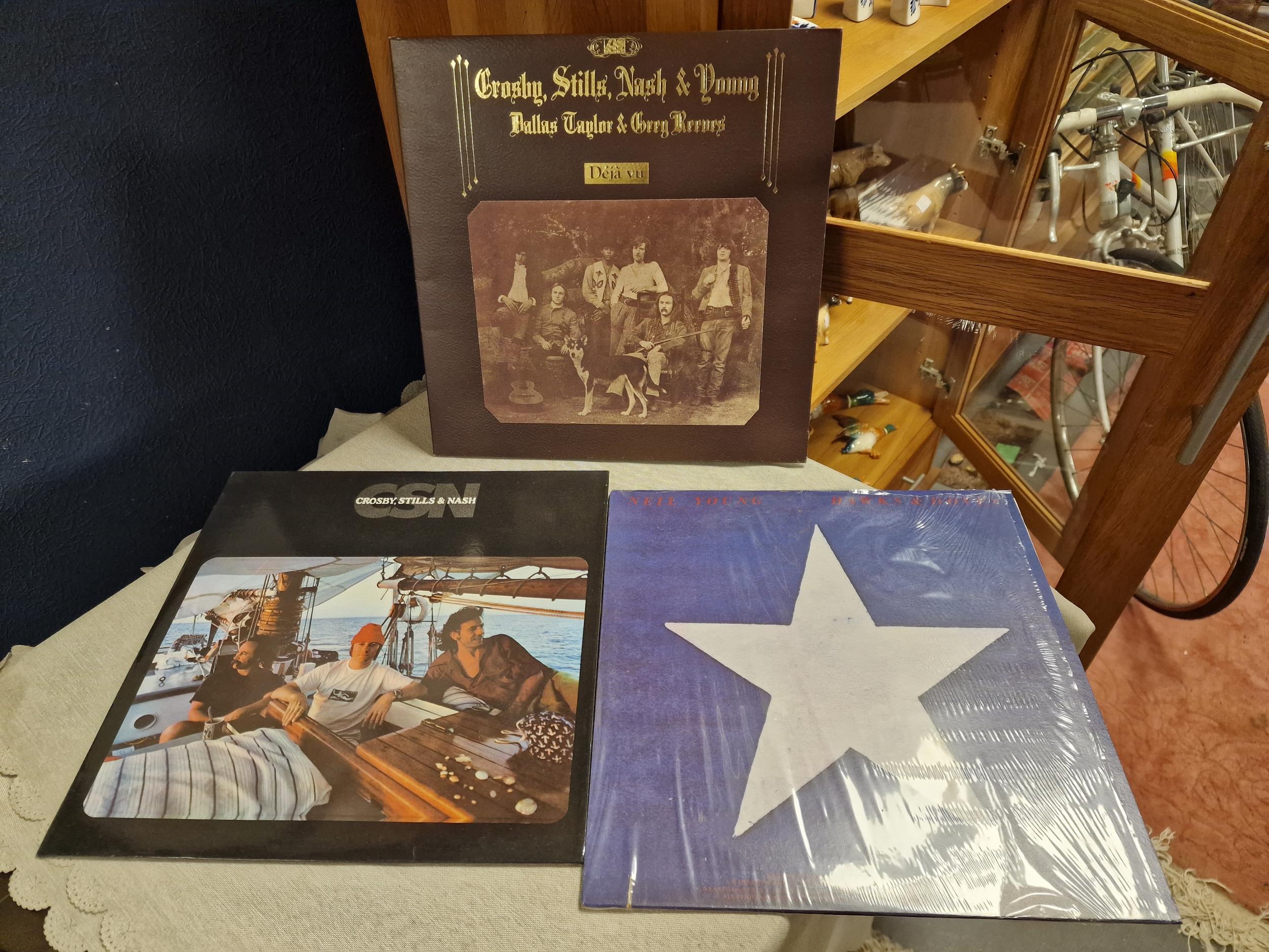 Crosby Stills Nash and Neil Young Vinyl LP Trio, inc déjà vu - VGC