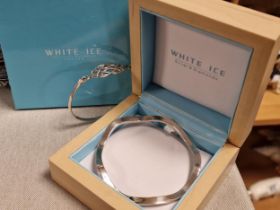 Silver Pair of White Ice Bangles - 34.8g combined