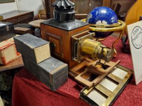 Magic Lantern Projector + Various Slides and Boxed Sets/Viewers