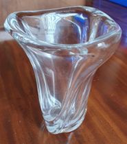 Designer Spiral Glass Vase in Whitefriars Style, signed Greenleaf to base - 19cm high