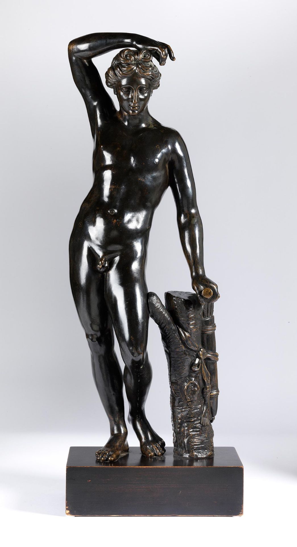 Grosse Bronzefigur des Apollo