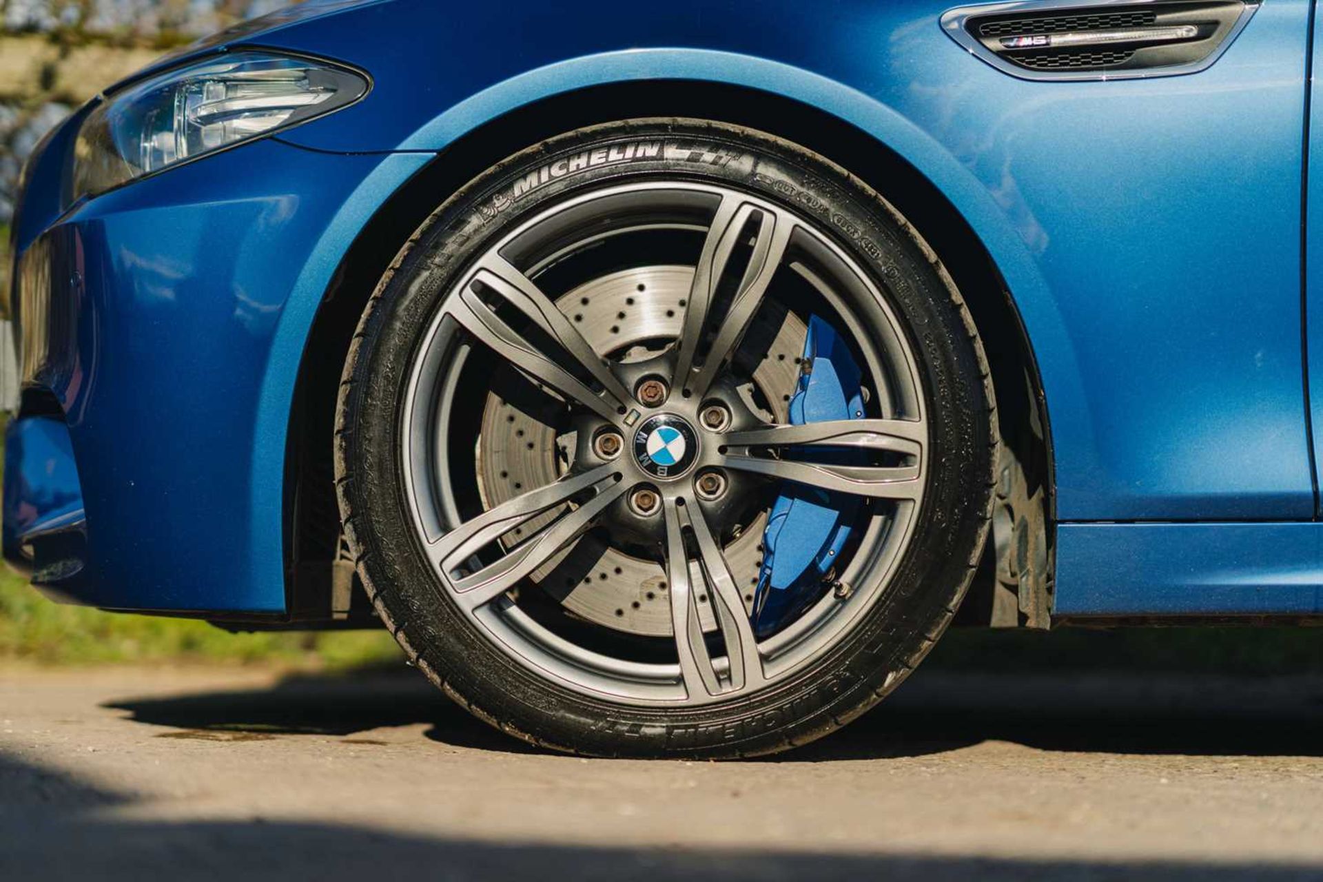 2015 BMW M5 Full main dealer service history and warranty valid until December 2024 - Image 15 of 74