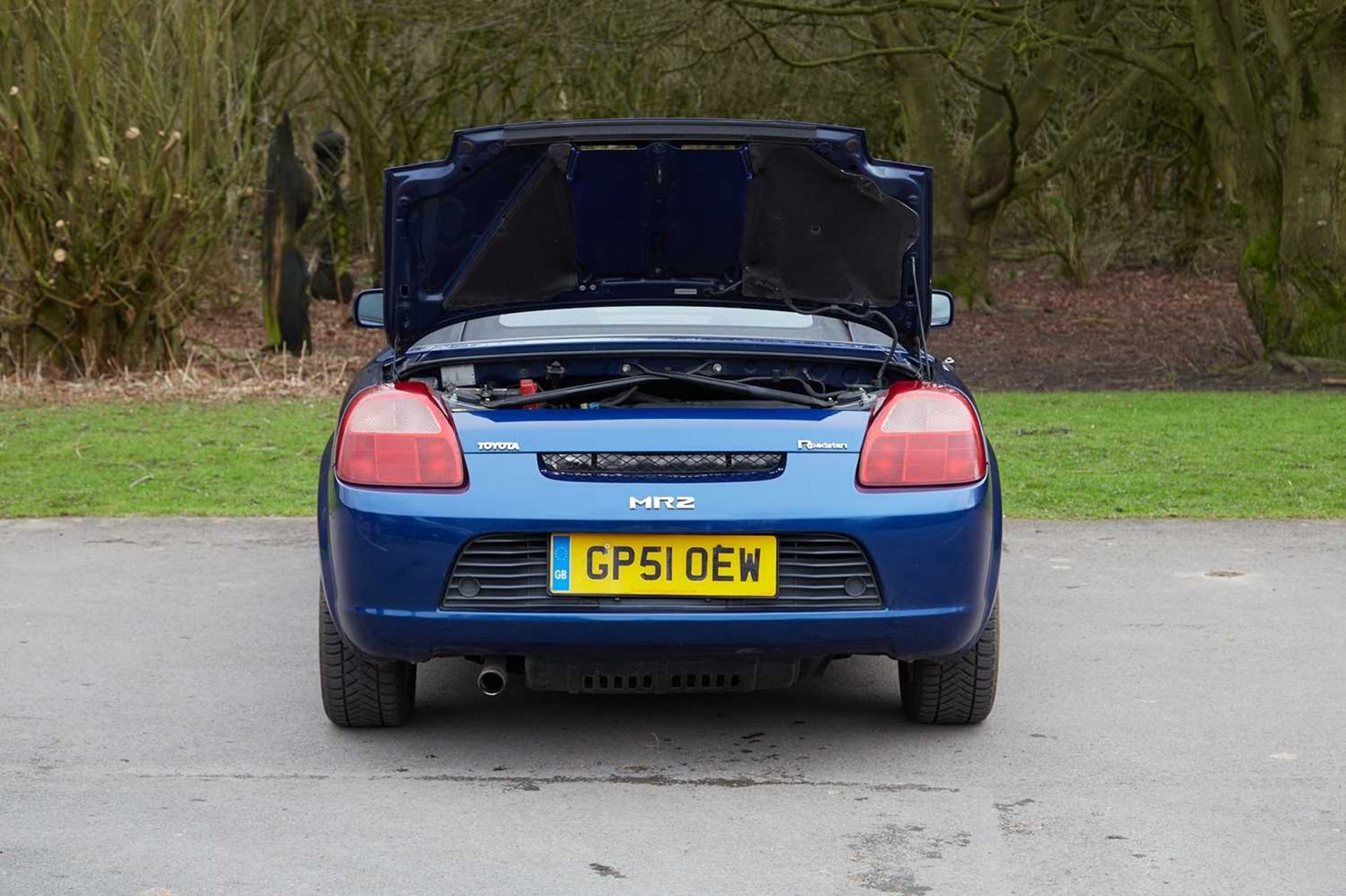 2002 Toyota MR2 ***NO RESERVE*** Same lady owner for nearly two decades - Image 9 of 59