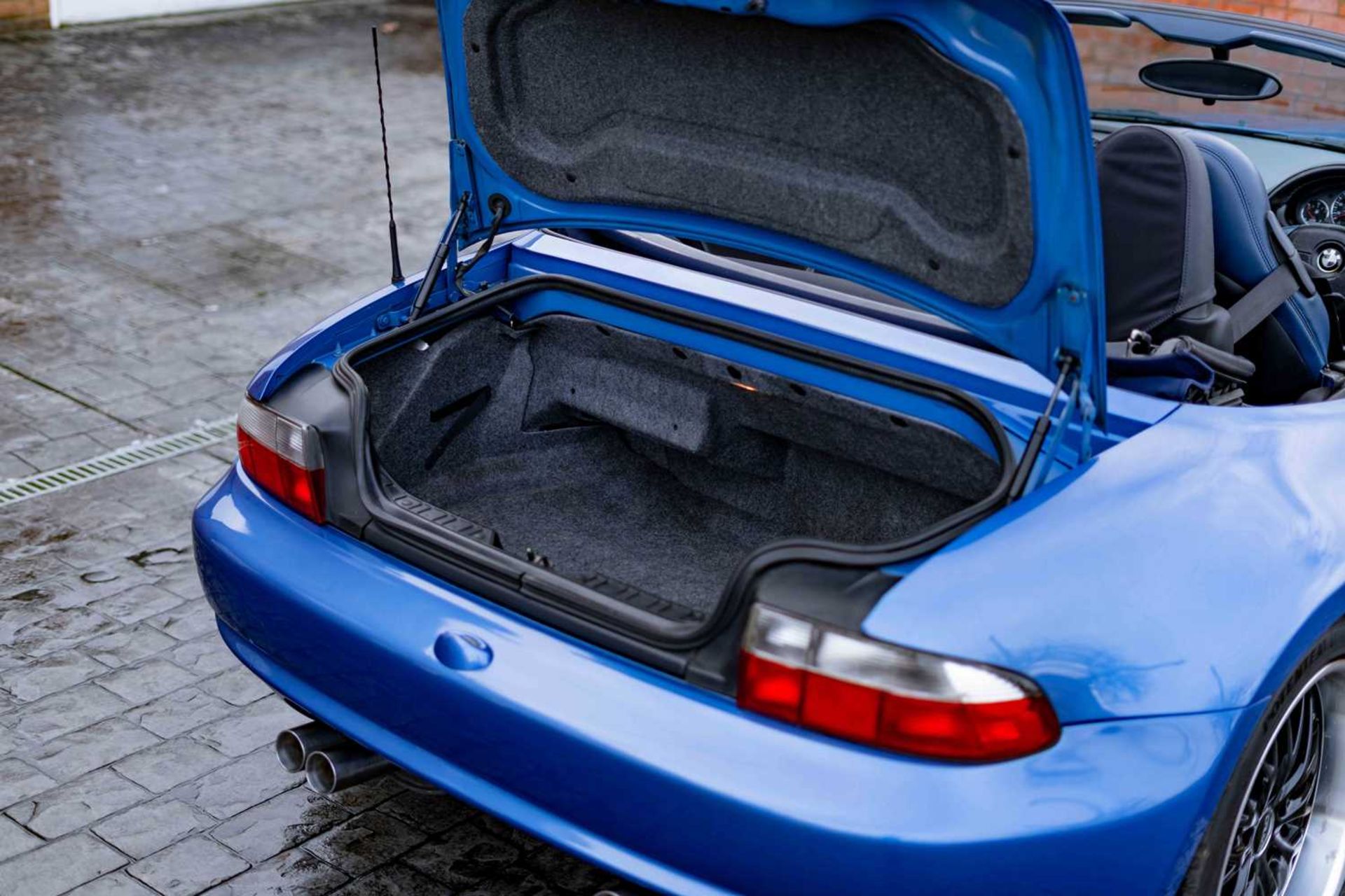 2000 BMW Z3M Convertible From long-term ownership, finished in sought-after Estoril Blue - Image 51 of 67