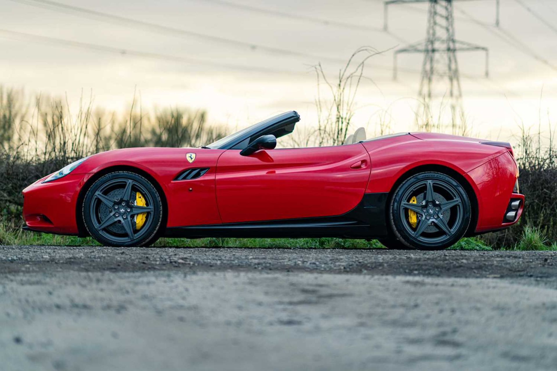 2013 Ferrari California 30  ***NO RESERVE*** The lighter and more powerful Limited Edition 30 with o - Image 7 of 68